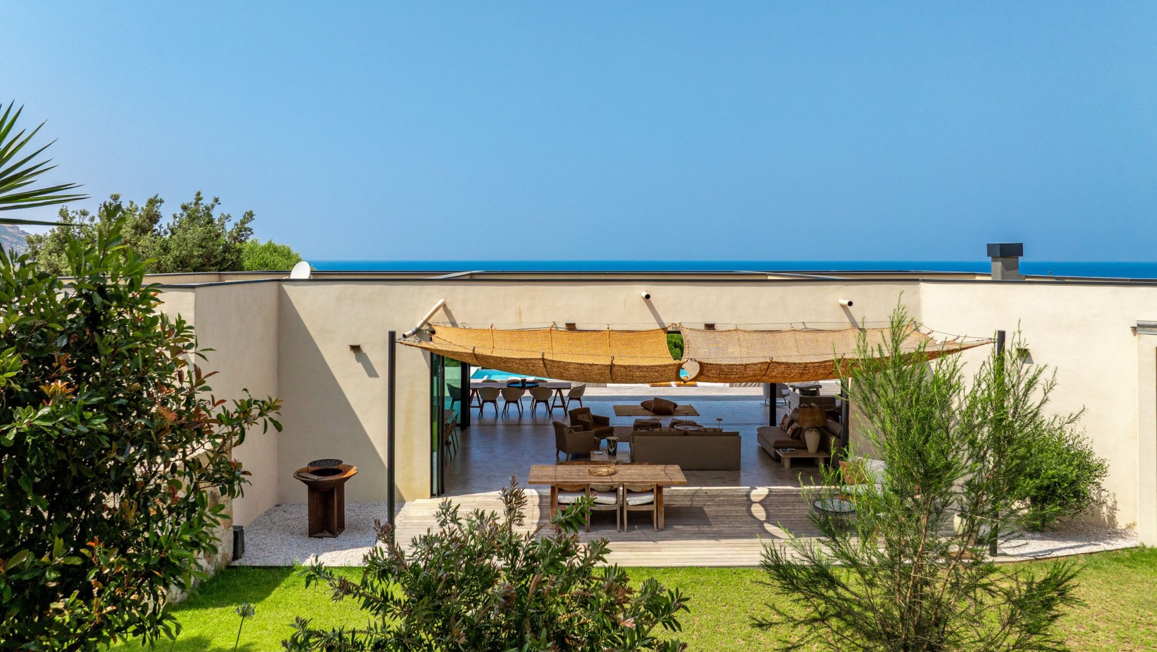 maison de luxe 7 Pièces en location saisonnière sur CALVI (20260)