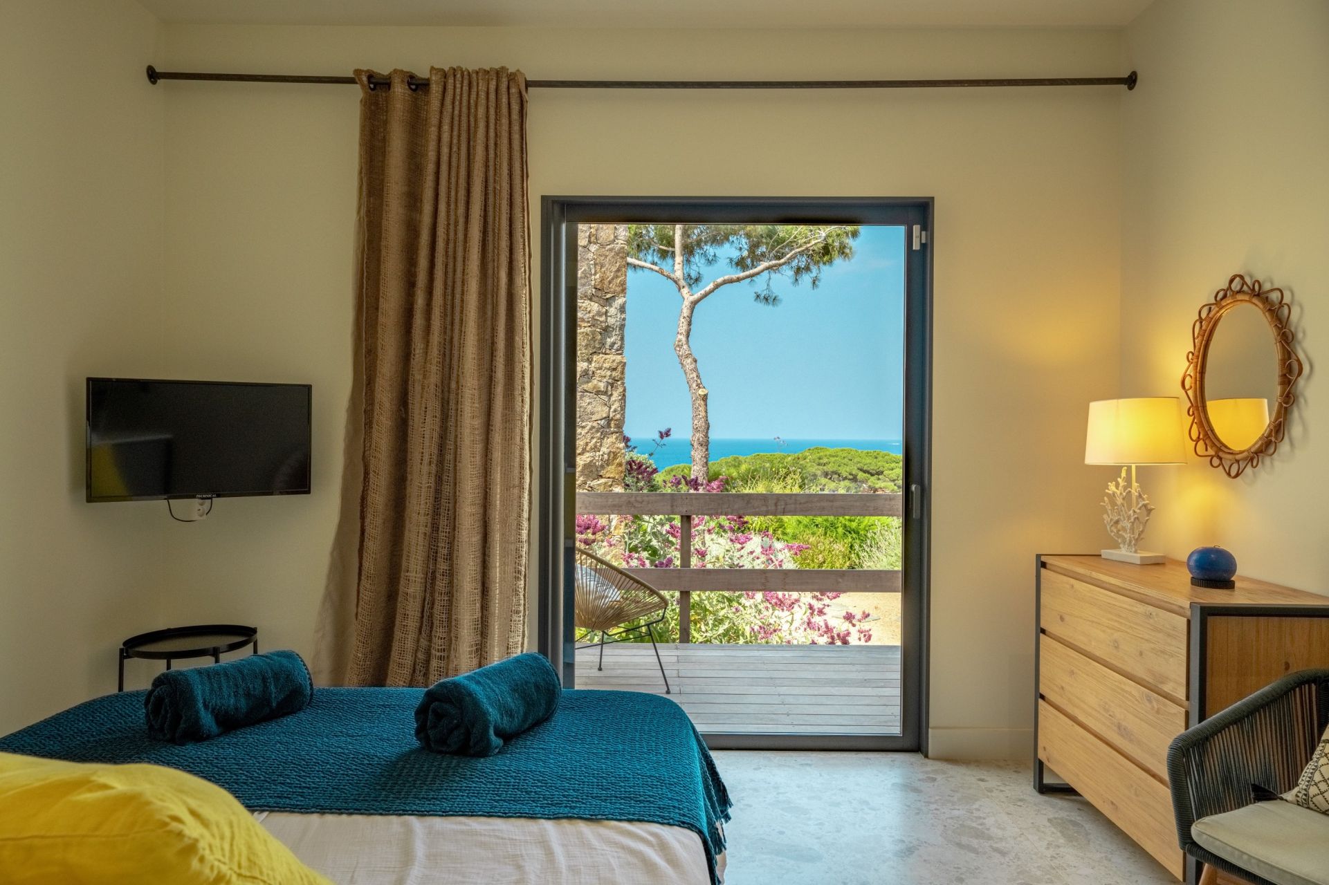 maison de luxe 7 Pièces en location saisonnière sur CALVI (20260)