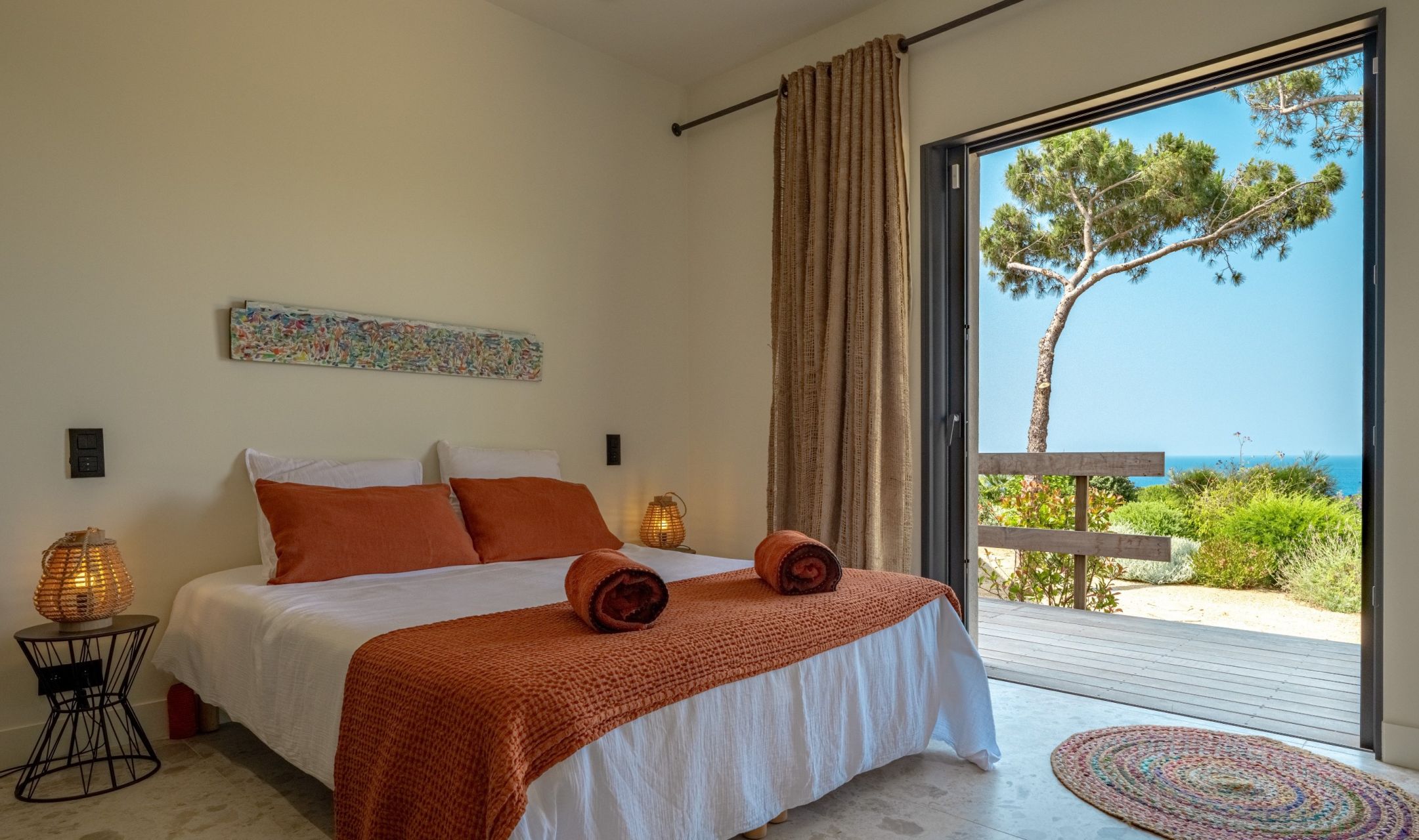 luxury house 7 Rooms for seasonal rent on CALVI (20260)