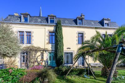 Sale Luxury house Auray 13 Rooms 271 m²
