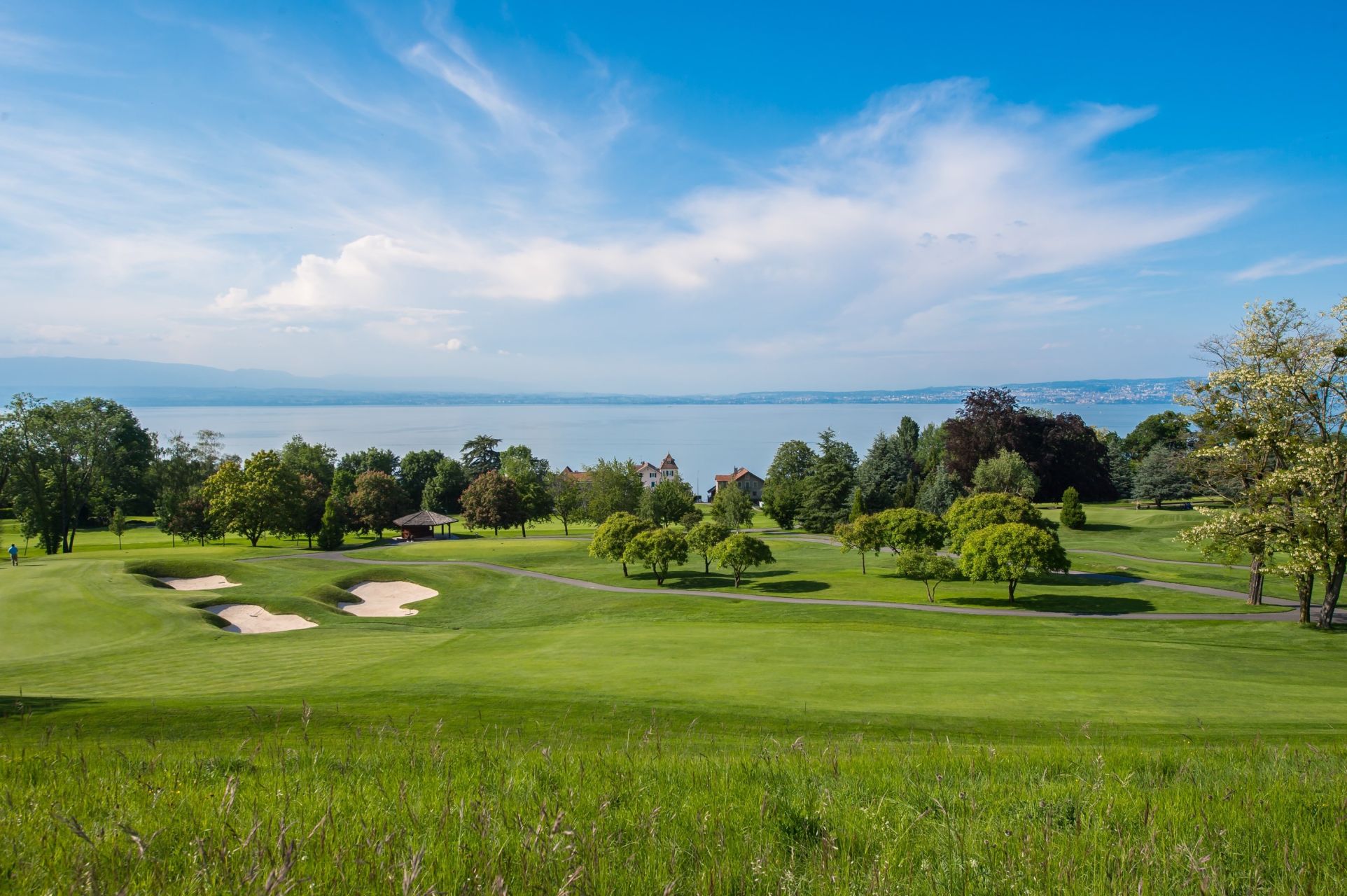 luxury house 7 Rooms for sale on EVIAN LES BAINS (74500)