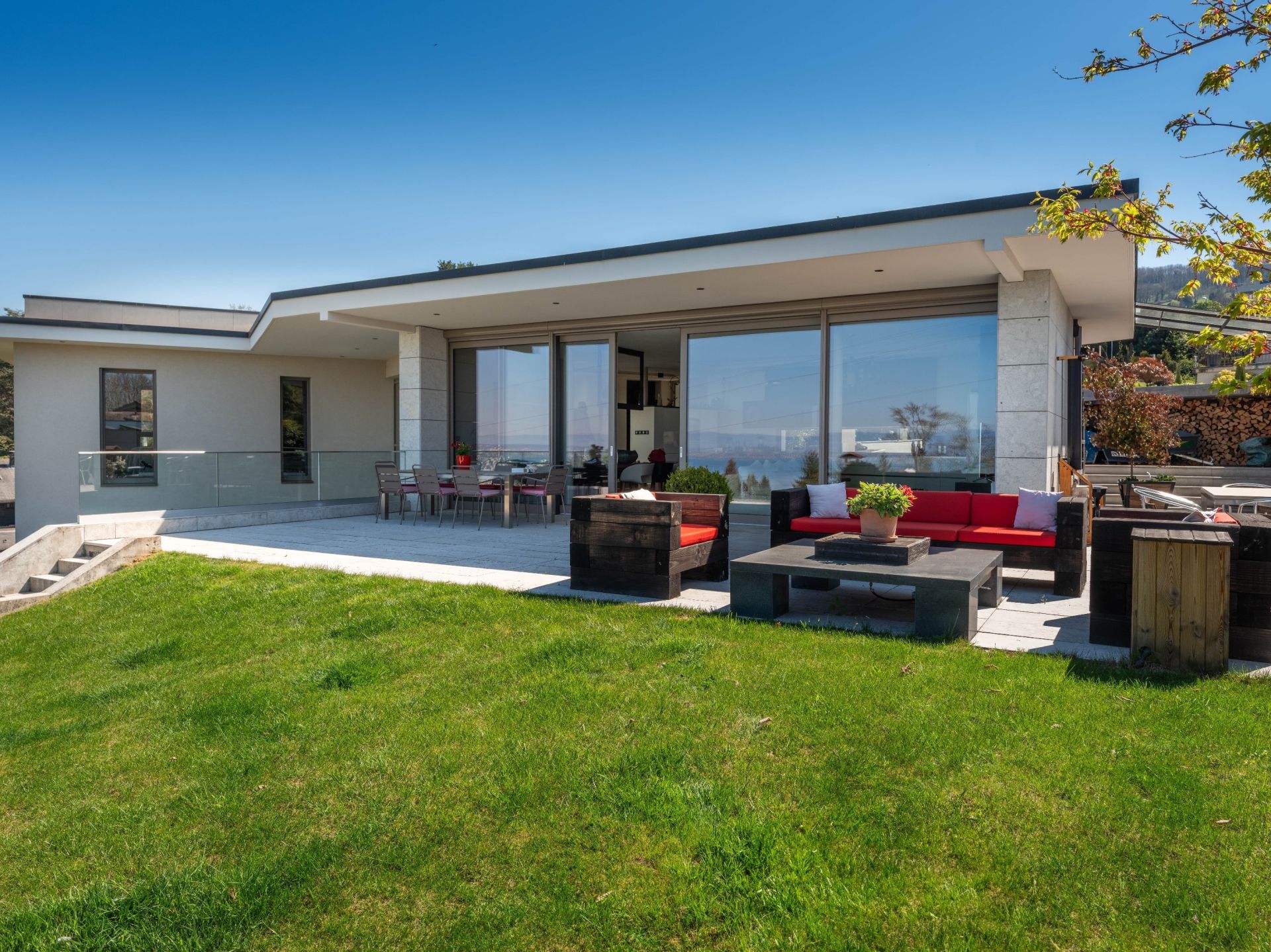 luxury house 7 Rooms for sale on EVIAN LES BAINS (74500)