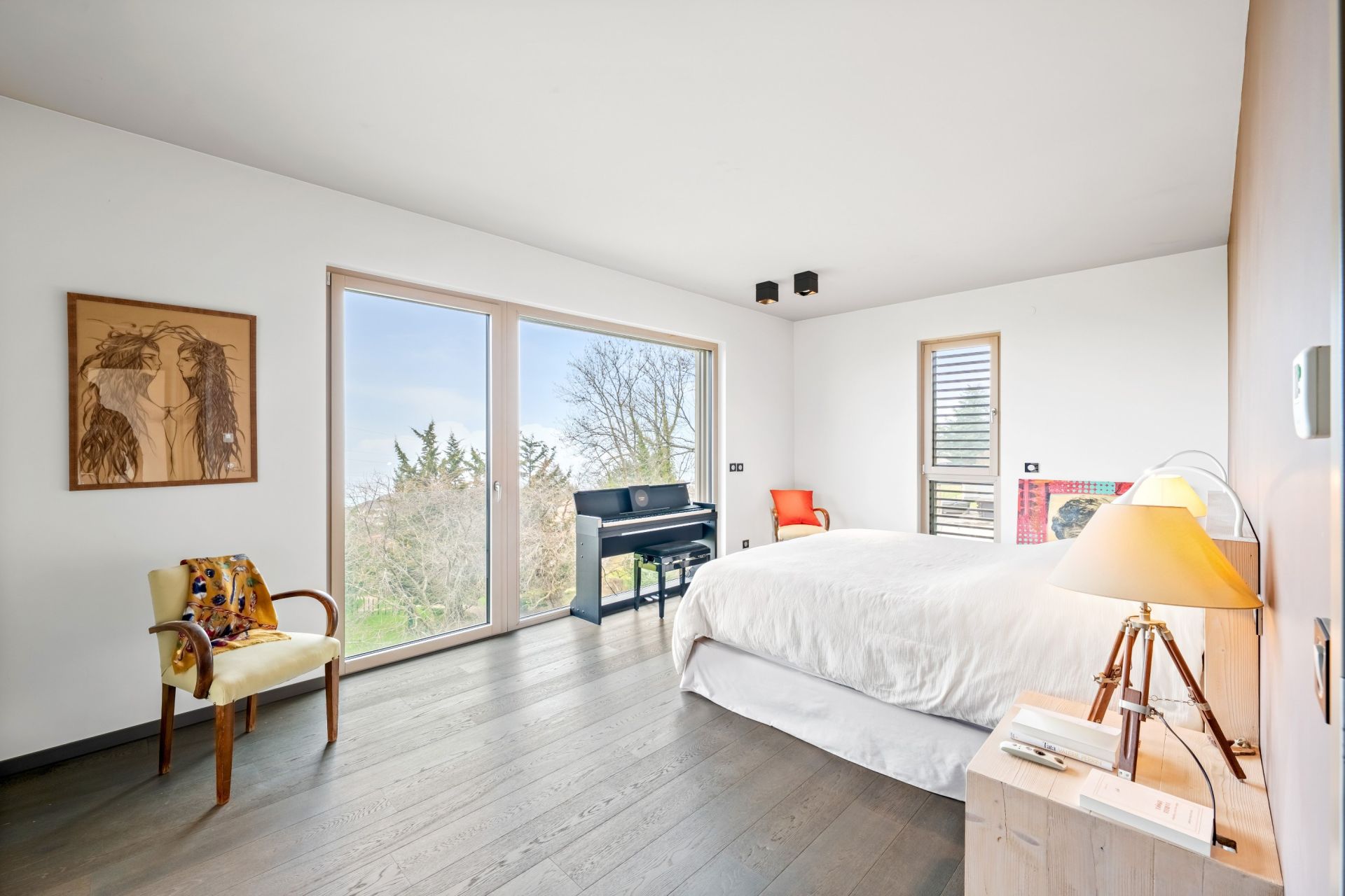 luxury house 7 Rooms for sale on EVIAN LES BAINS (74500)