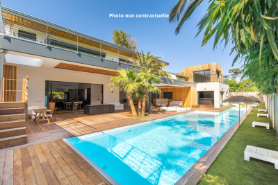 Sale Luxury house Anglet 8 Rooms 435 m²