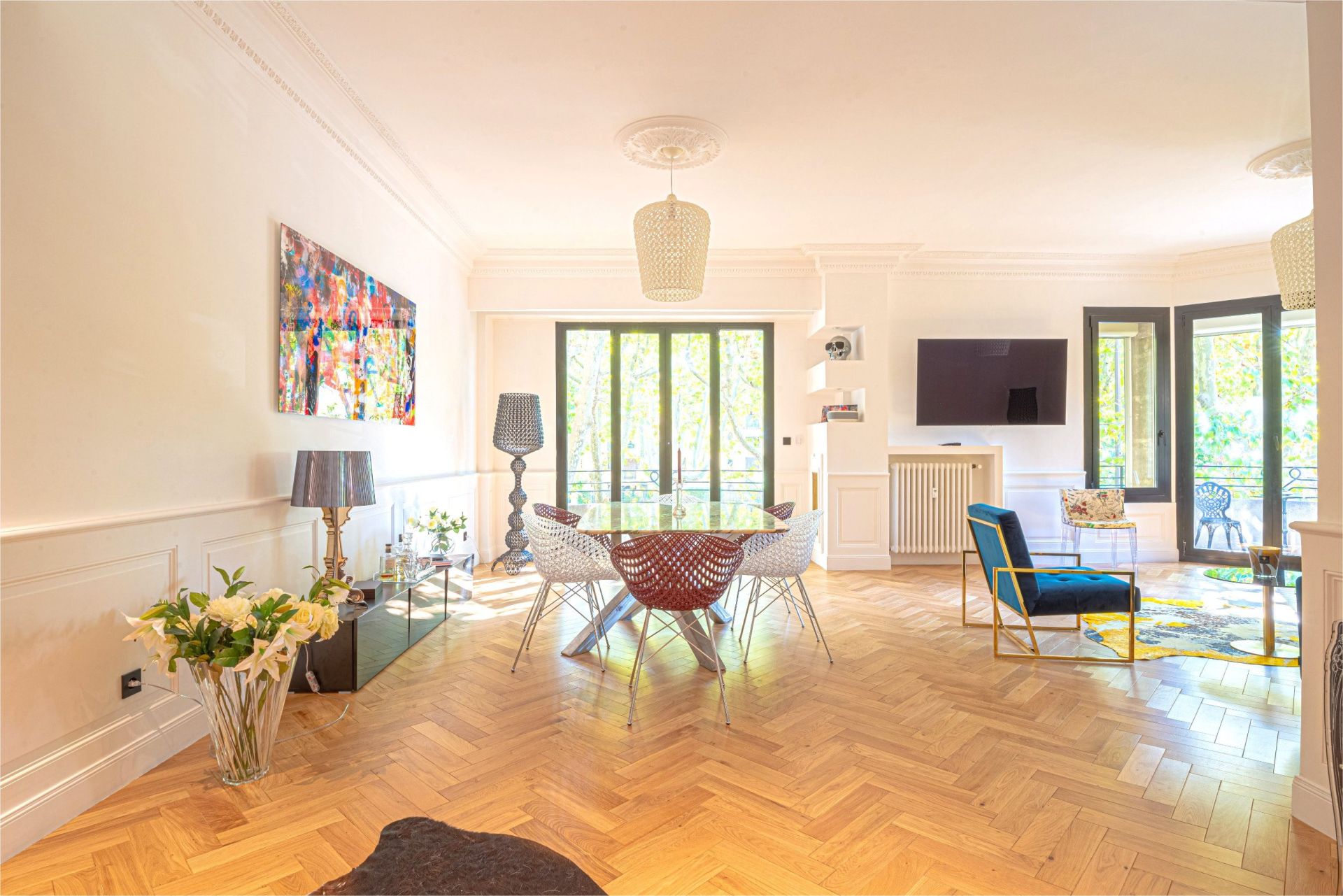 luxury apartment 4 Rooms for sale on AIX EN PROVENCE (13100)