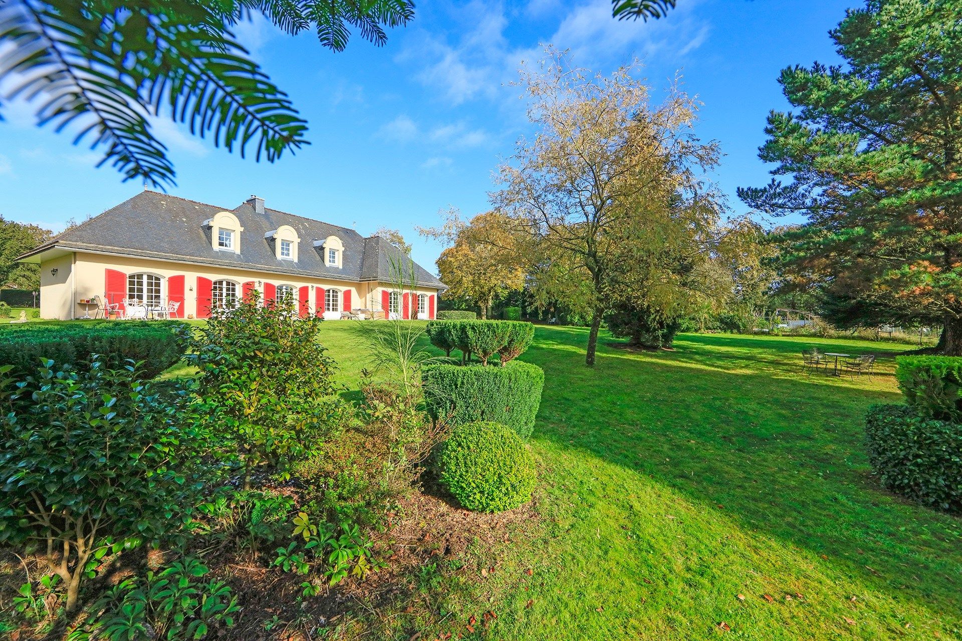 maison de luxe 10 Pièces en vente sur DIRINON (29460)