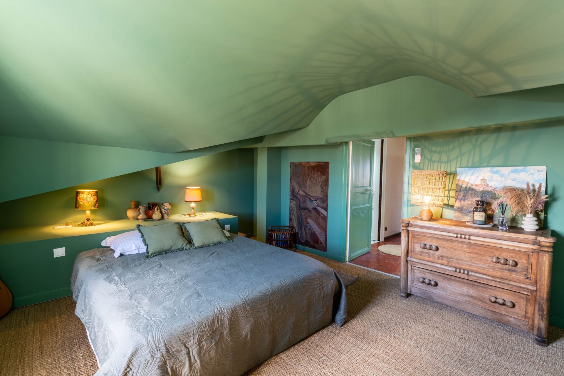 luxury house 10 Rooms for sale on PERPIGNAN (66000)