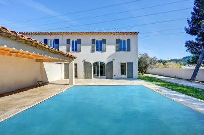 Sale Luxury house Ventabren 5 Rooms 135 m²