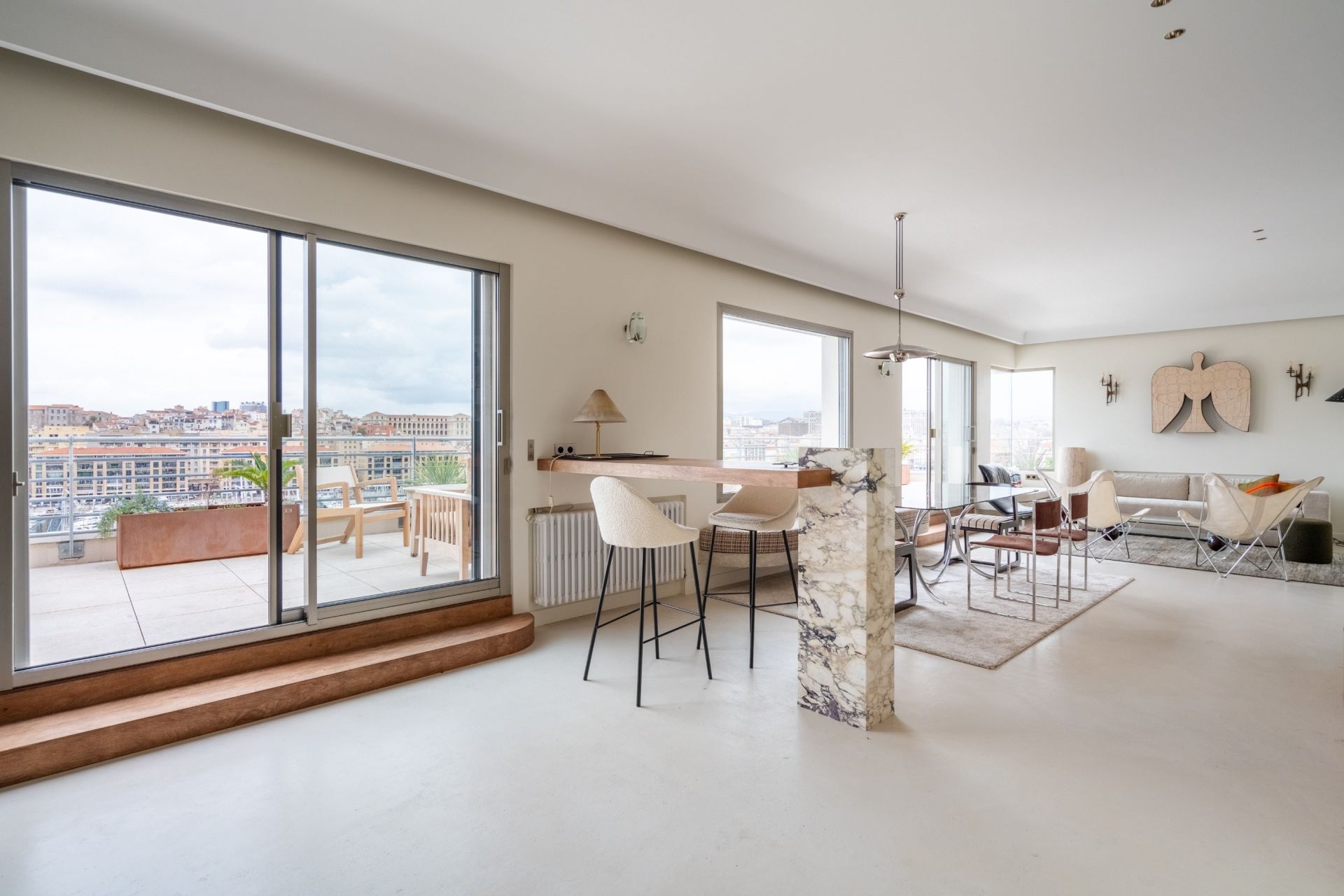 appartement de luxe 4 Pièces en location sur MARSEILLE (13007)