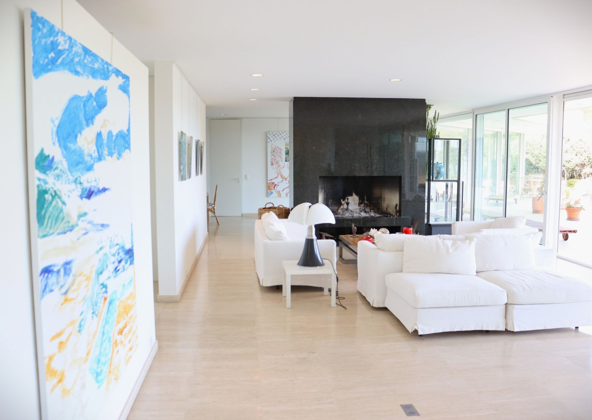 contemporary house 11 Rooms for sale on SALERNES (83690)