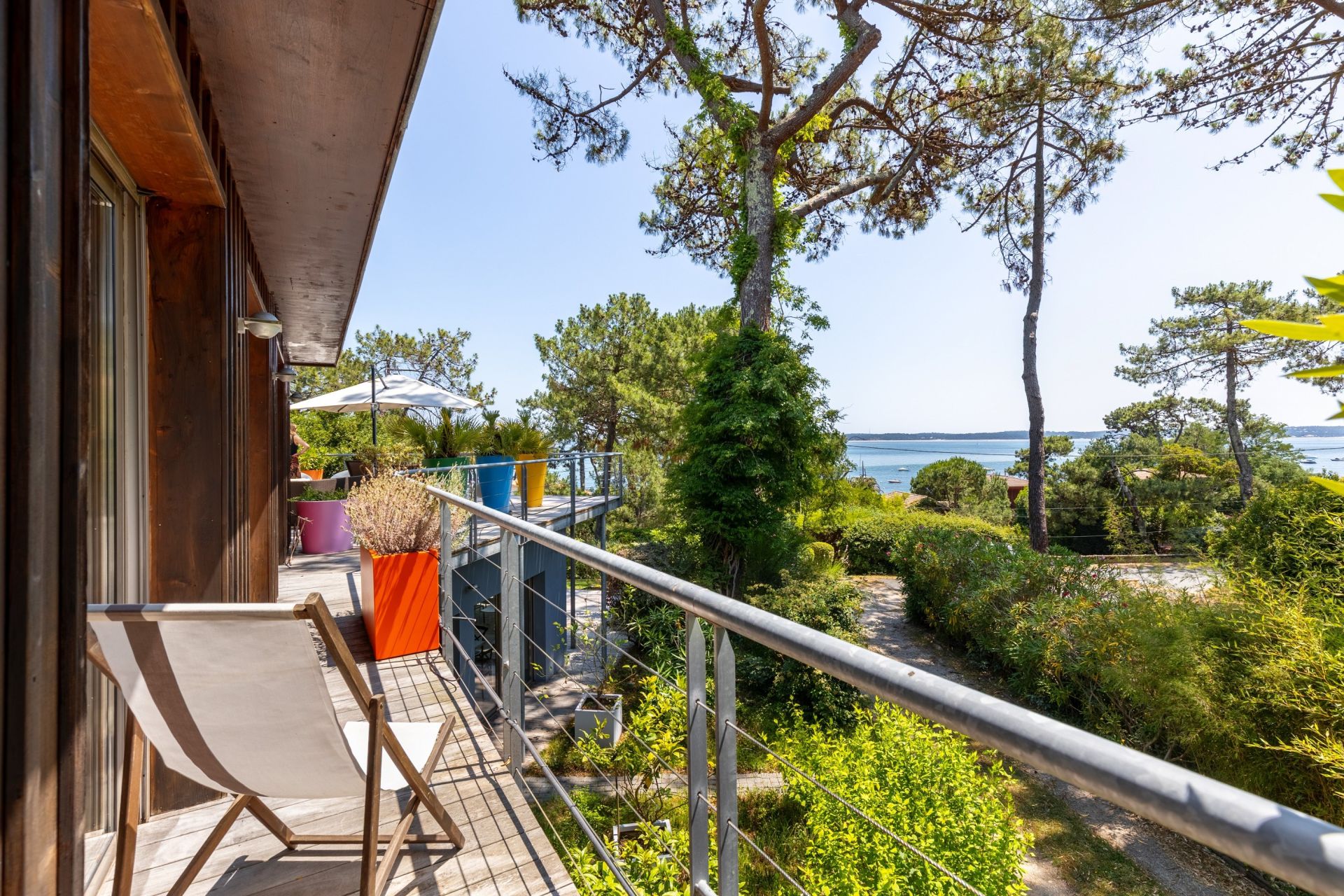 luxury house 6 Rooms for sale on CAP FERRET (33970)