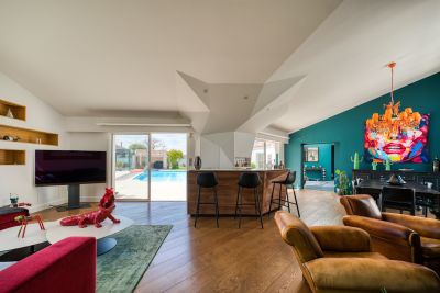 Vente Maison de luxe Dolus-d'Oléron 10 Pièces 360 m²