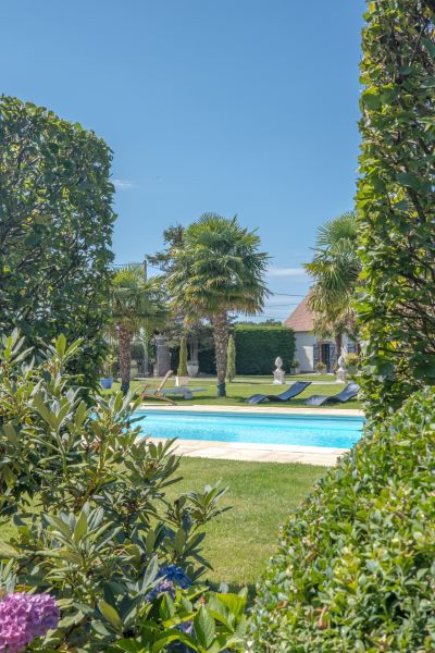 Sale Castle La Ferrière-sur-Risle 15 Rooms 476 m²