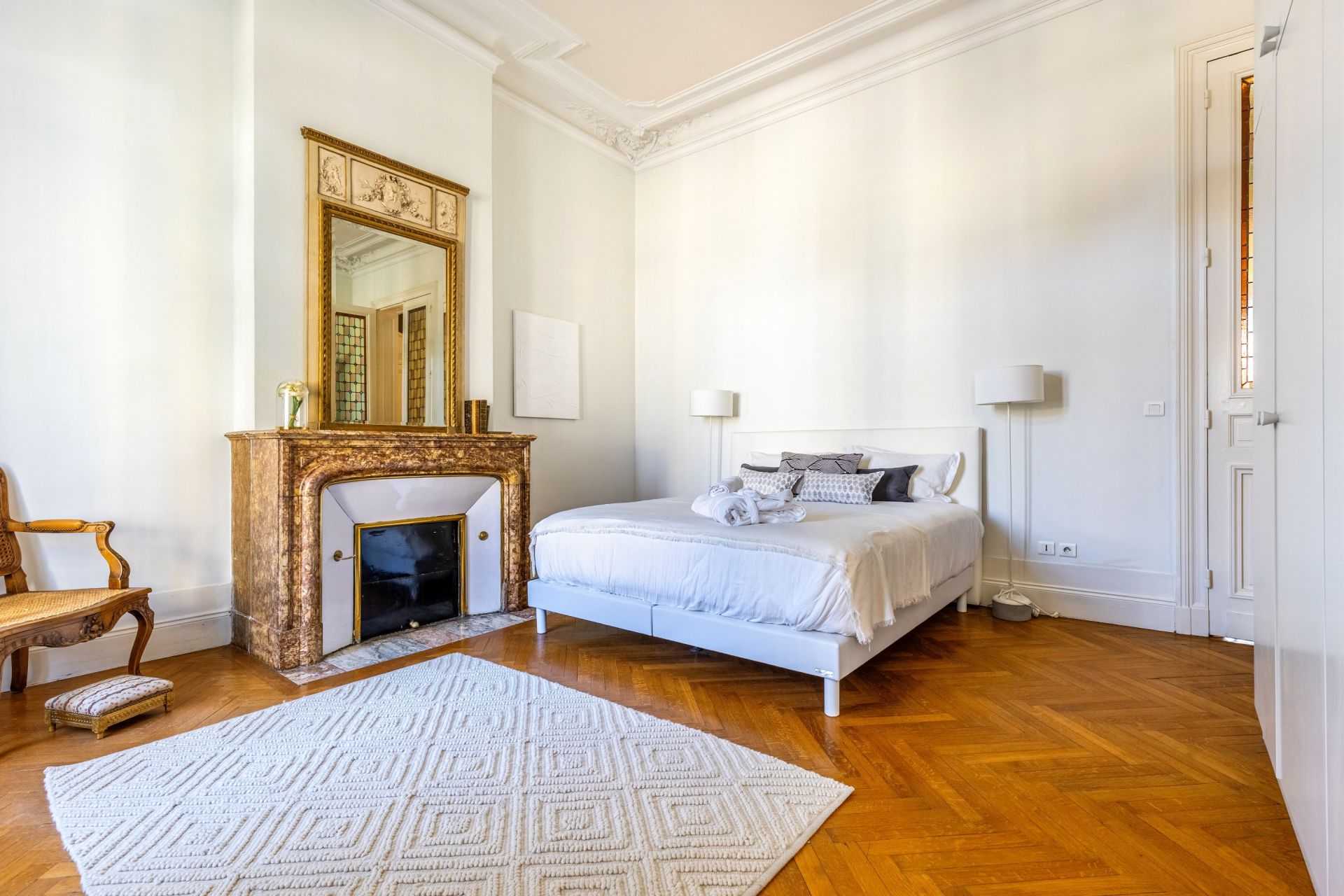 maison de luxe 15 Pièces en vente sur BORDEAUX (33000)