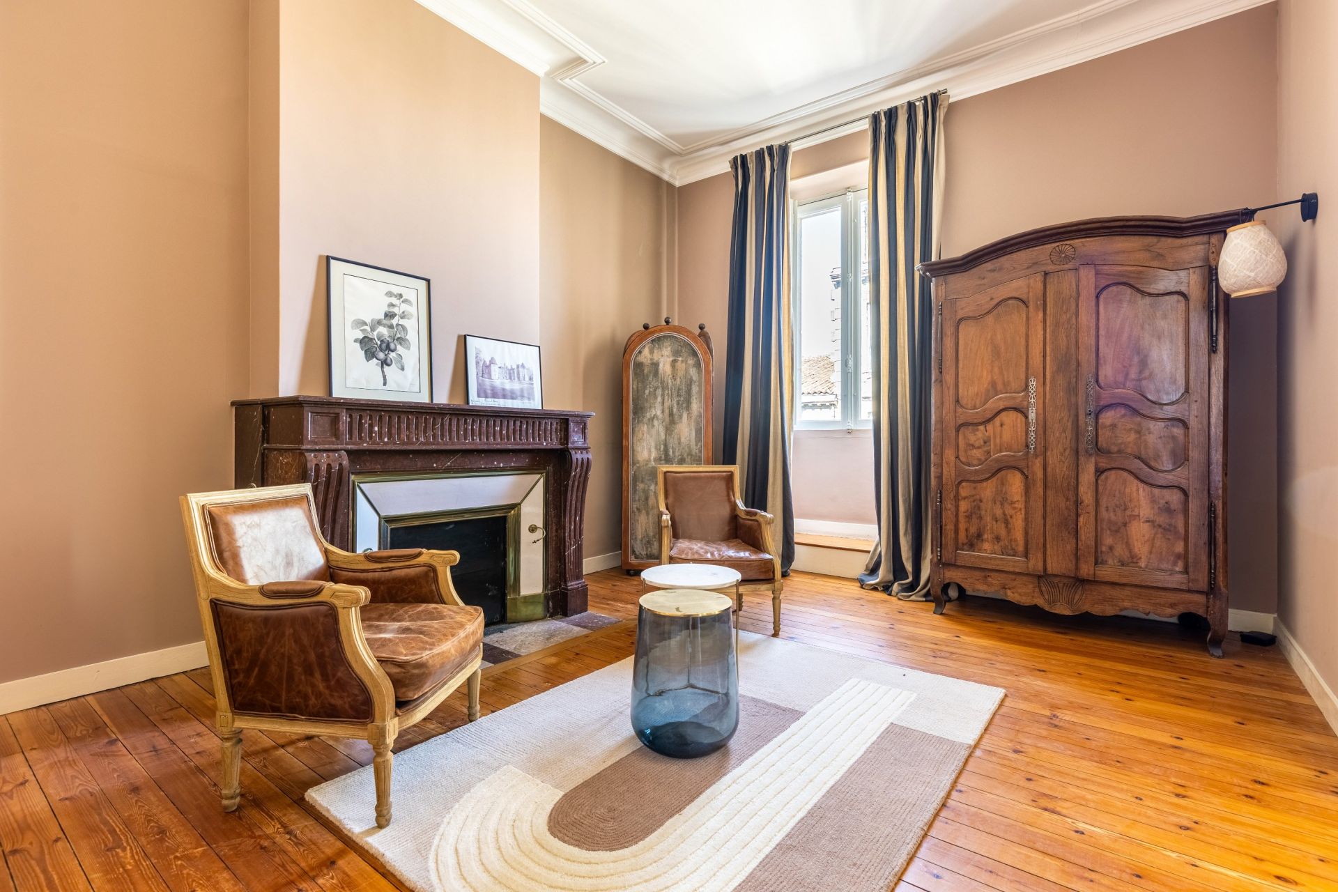 maison de luxe 15 Pièces en vente sur BORDEAUX (33000)