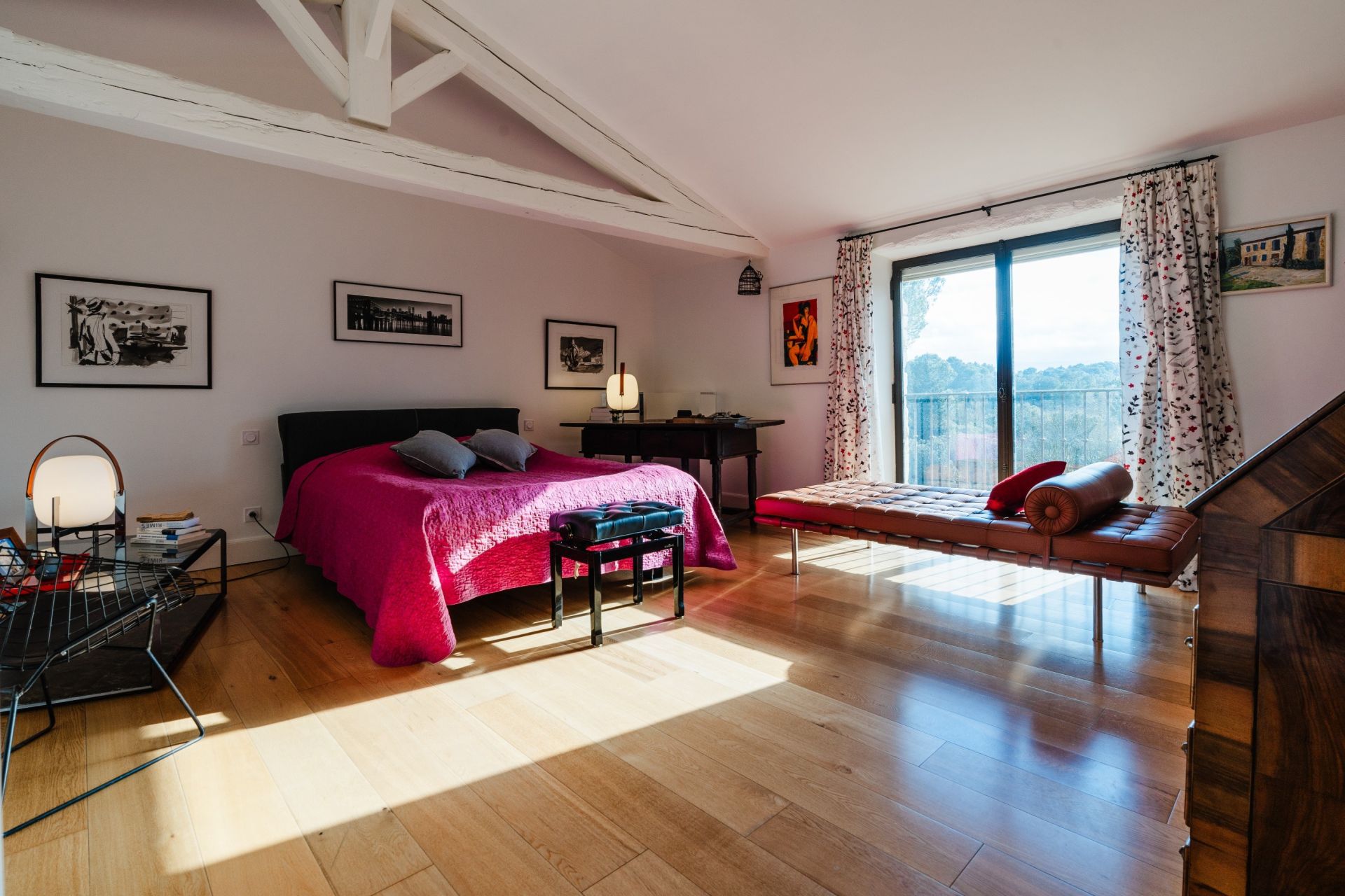luxury house 10 Rooms for sale on CARCASSONNE (11000)