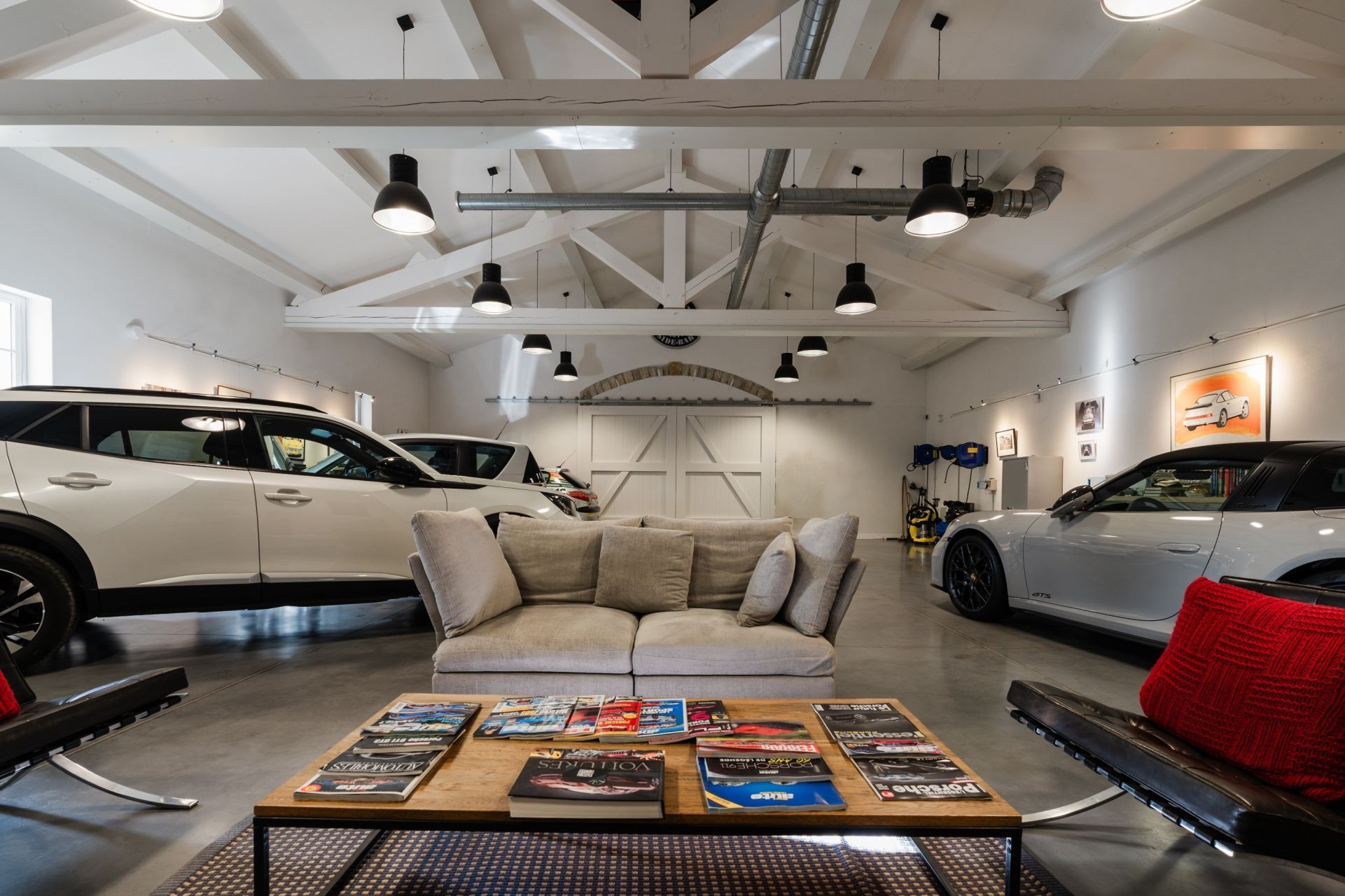 luxury house 10 Rooms for sale on CARCASSONNE (11000)