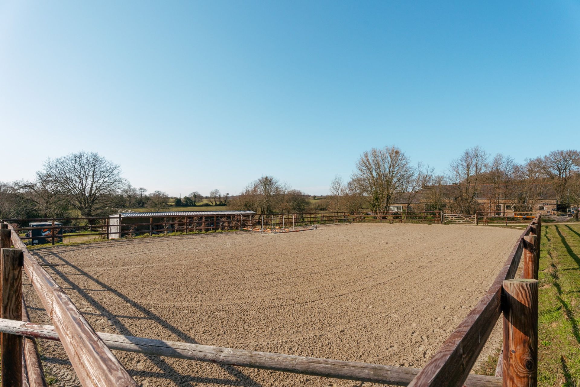 luxury house 9 Rooms for sale on PLAUDREN (56420)