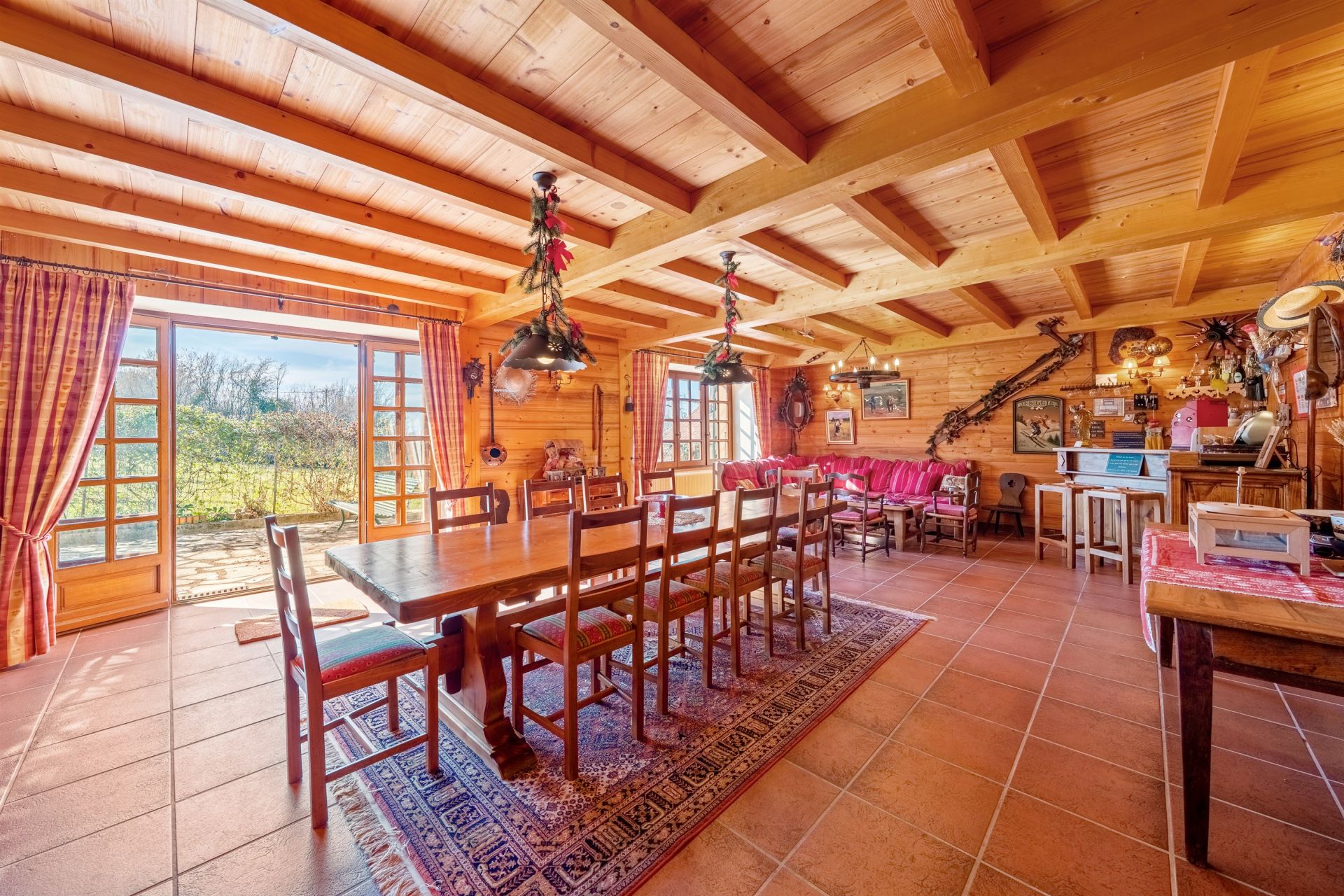 luxury house 11 Rooms for sale on MAXILLY SUR LEMAN (74500)