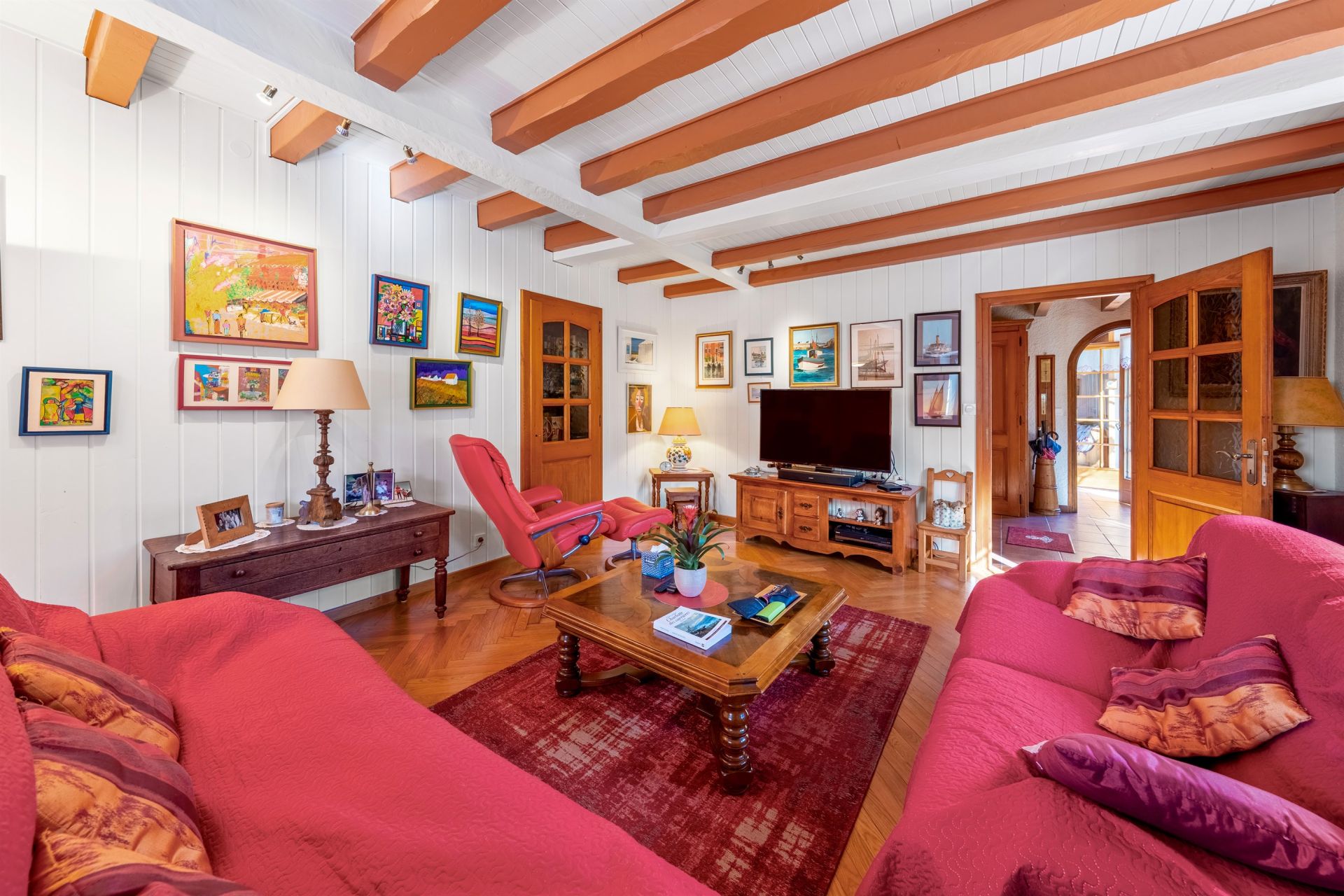 luxury house 11 Rooms for sale on MAXILLY SUR LEMAN (74500)