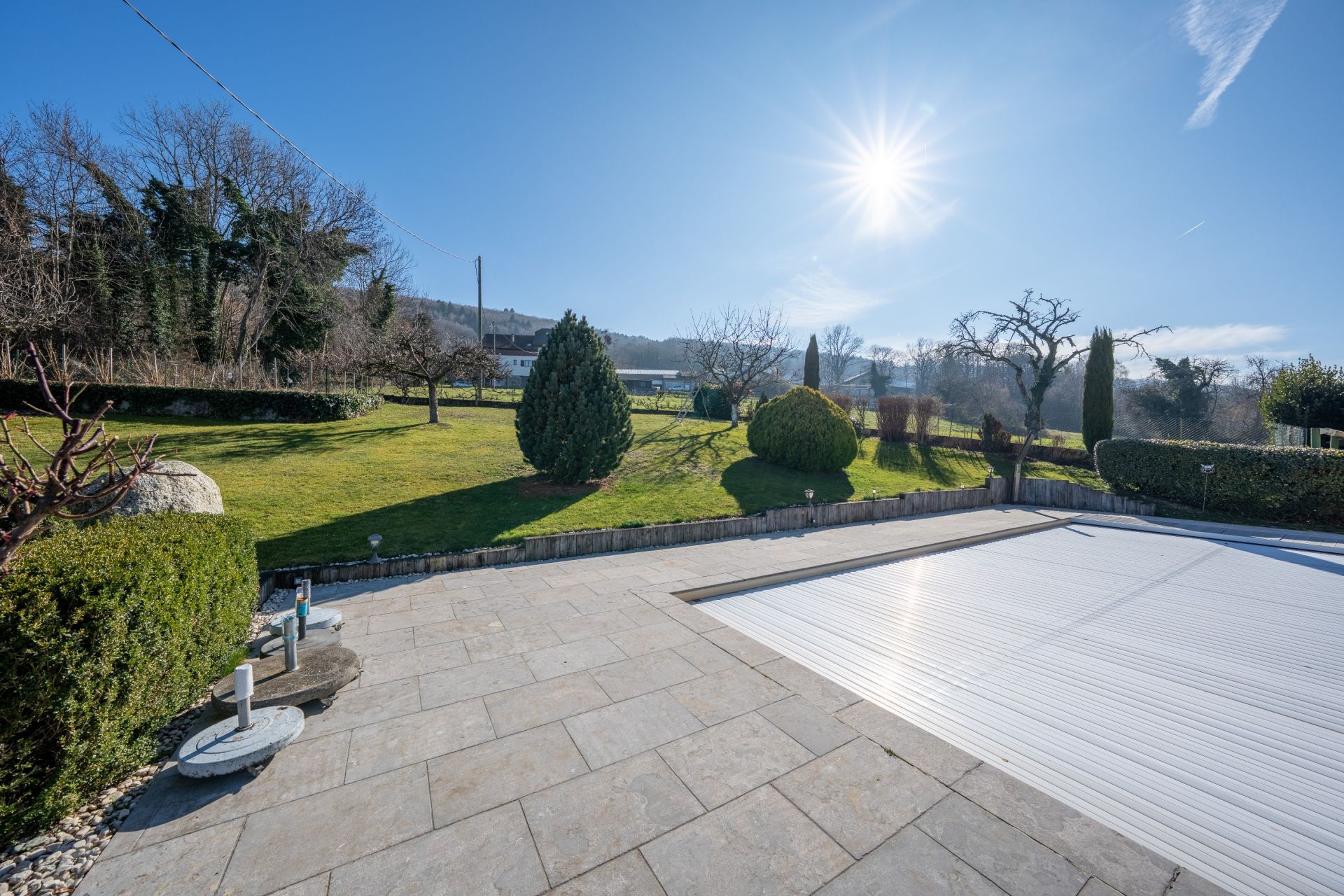 luxury house 11 Rooms for sale on MAXILLY SUR LEMAN (74500)