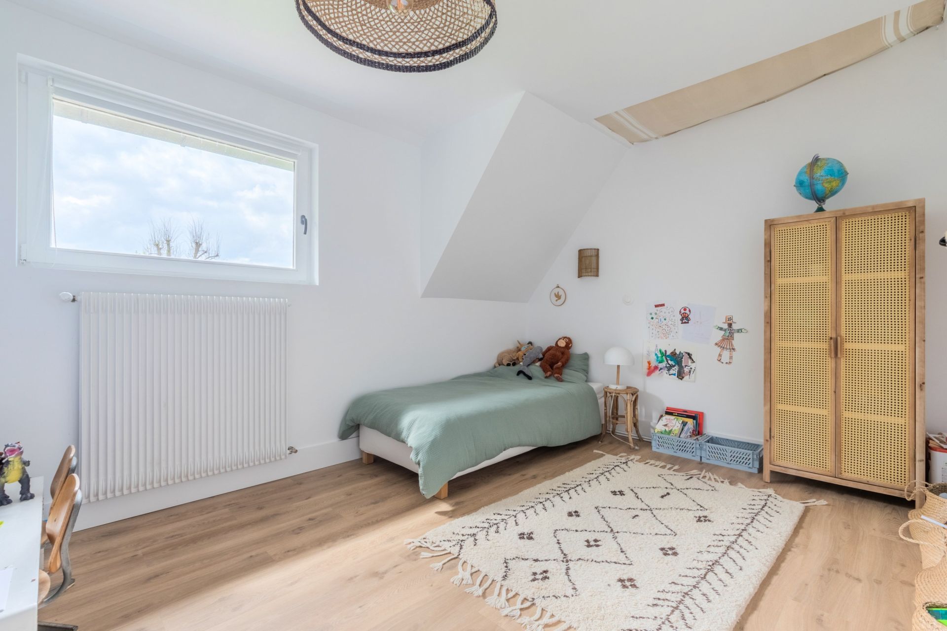 luxury house 8 Rooms for sale on MARCQ EN BAROEUL (59700)