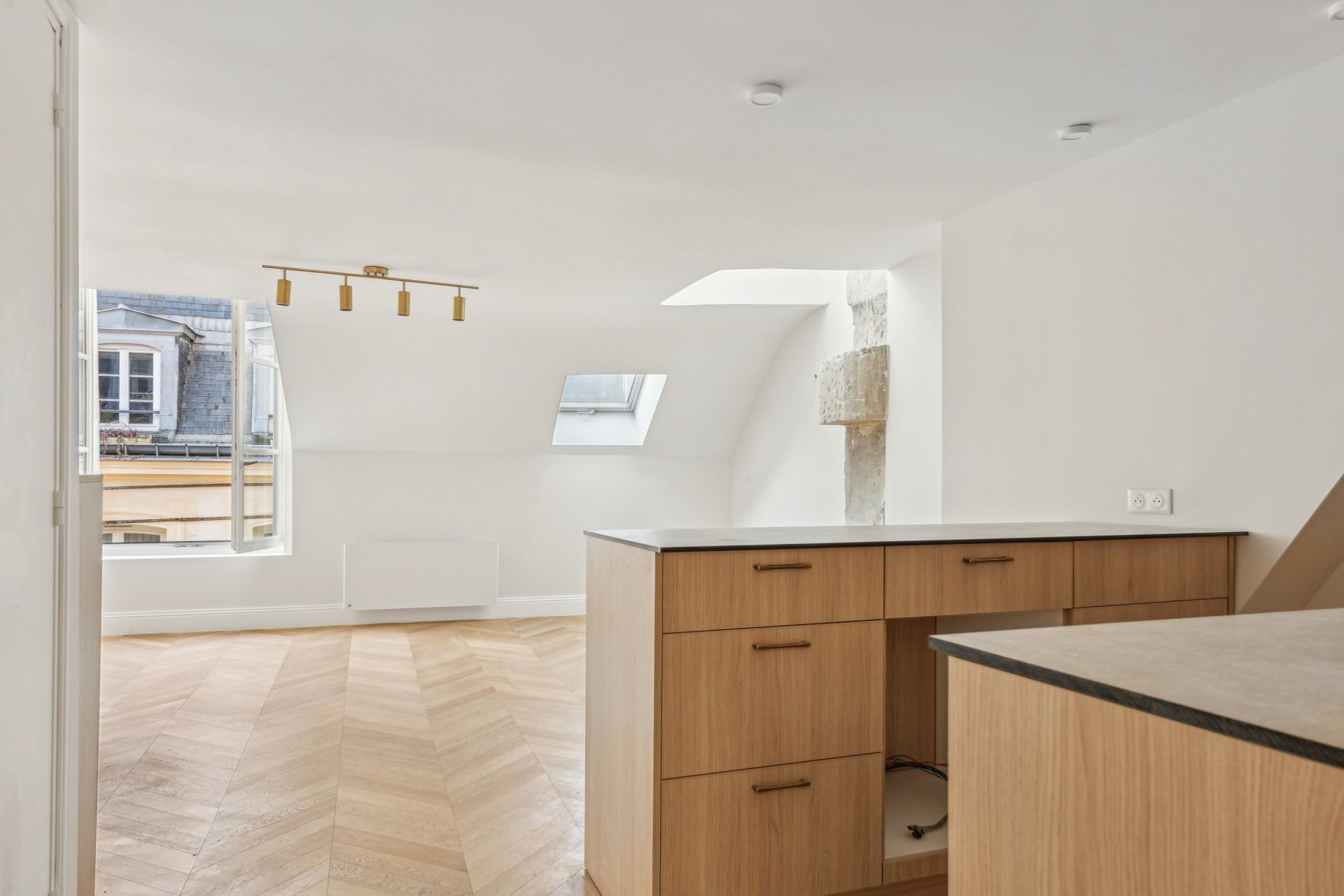 luxury apartment 2 Rooms for sale on PARIS (75003)