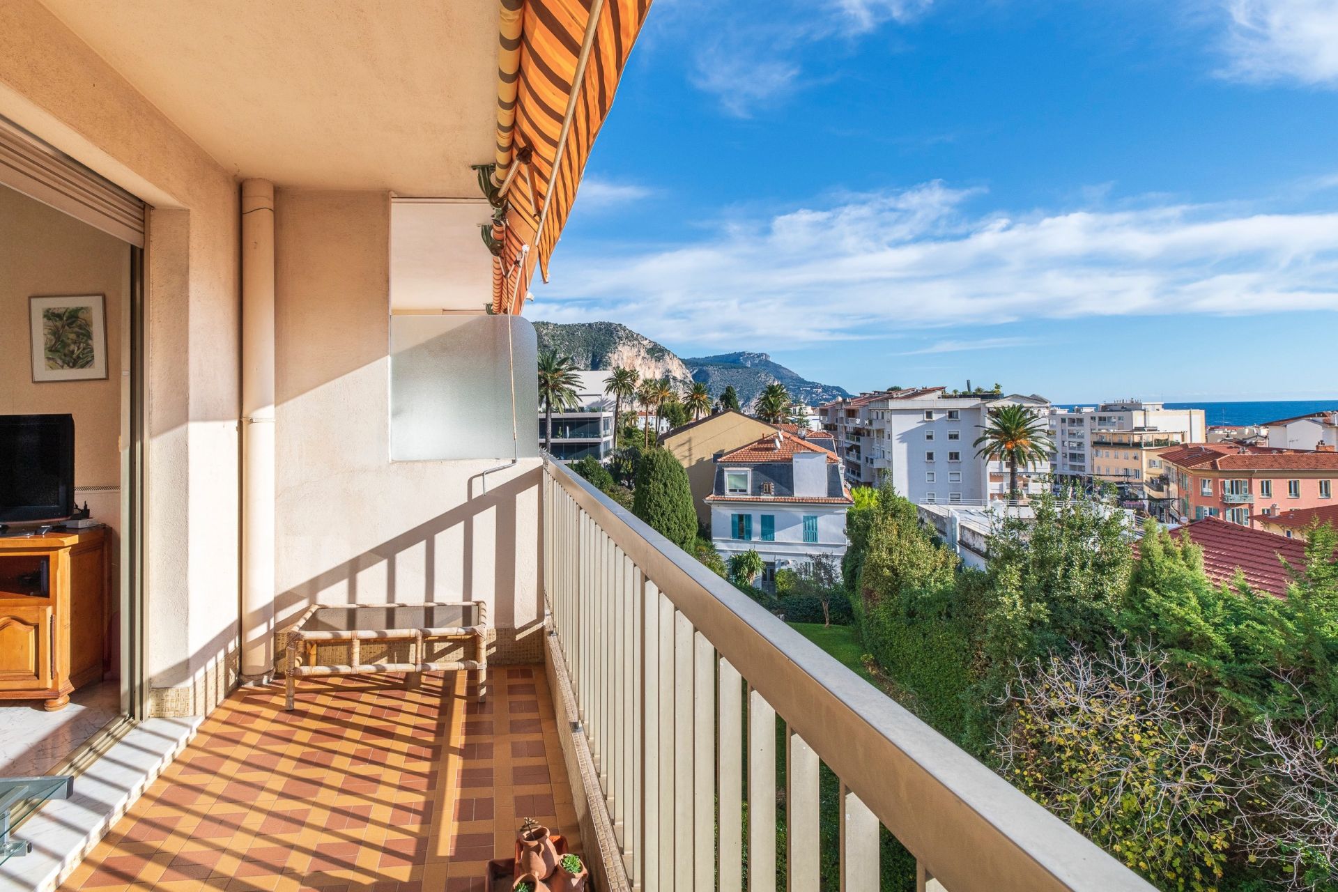 luxury apartment 3 Rooms for sale on BEAULIEU SUR MER (06310)