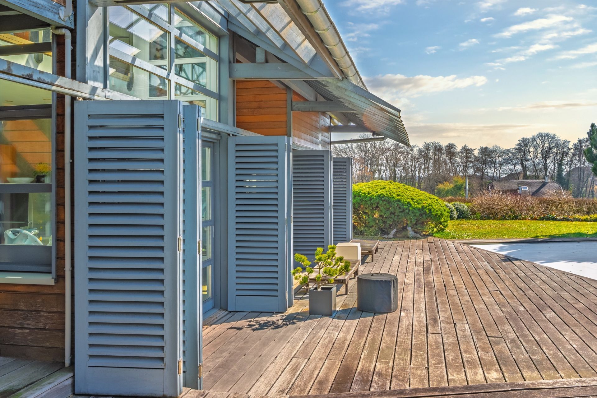 luxury house 6 Rooms for sale on SAUVERNY (01220)