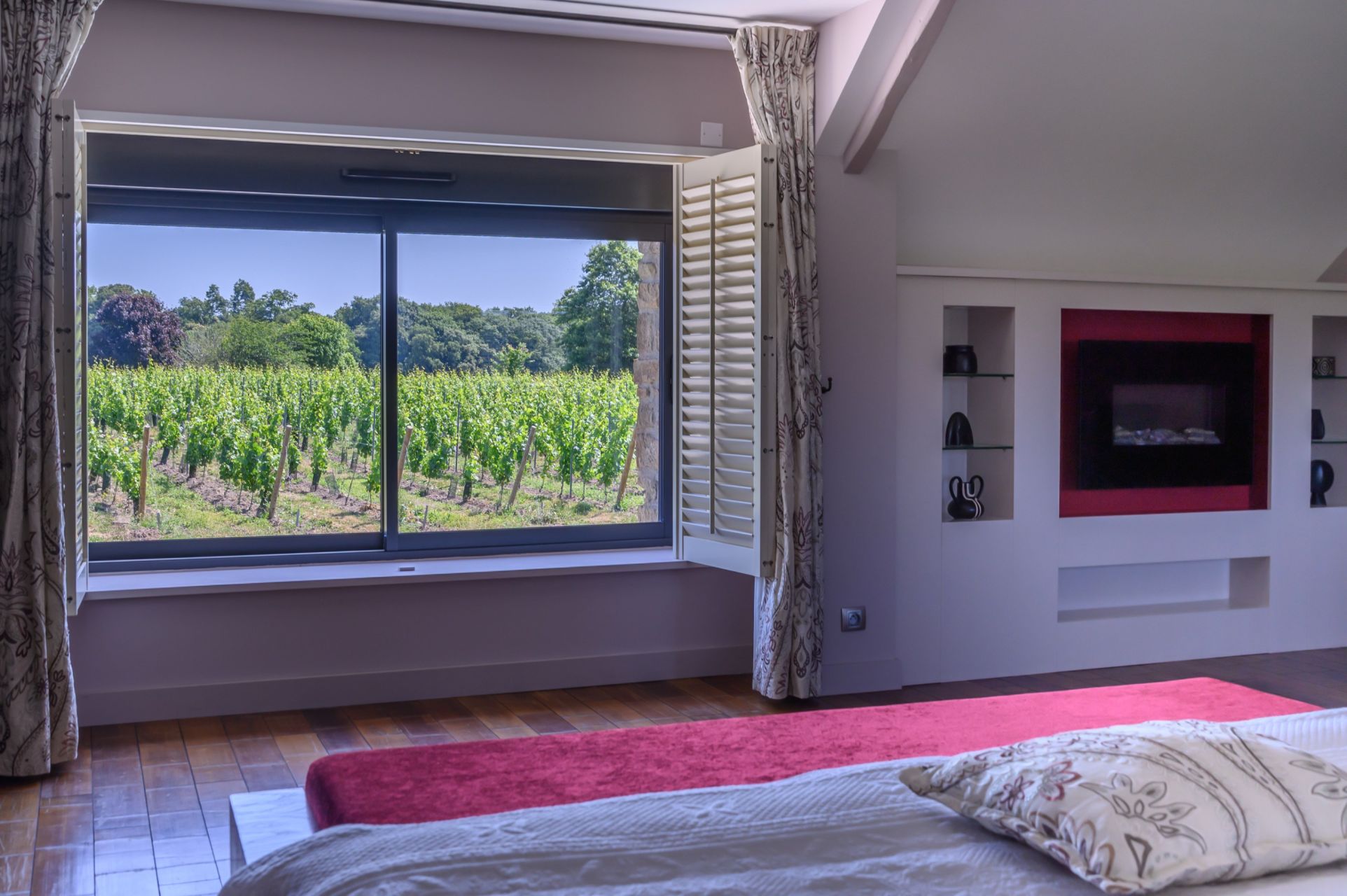 luxury long house 8 Rooms for seasonal rent on BADEN (56870)