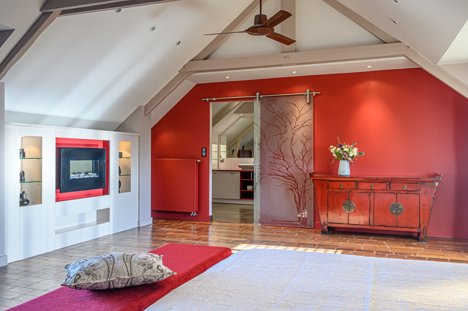 luxury long house 8 Rooms for seasonal rent on BADEN (56870)