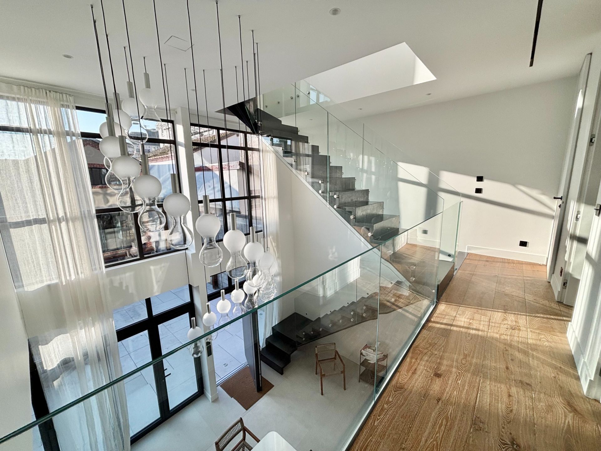 luxury house 9 Rooms for seasonal rent on TROUVILLE SUR MER (14360)