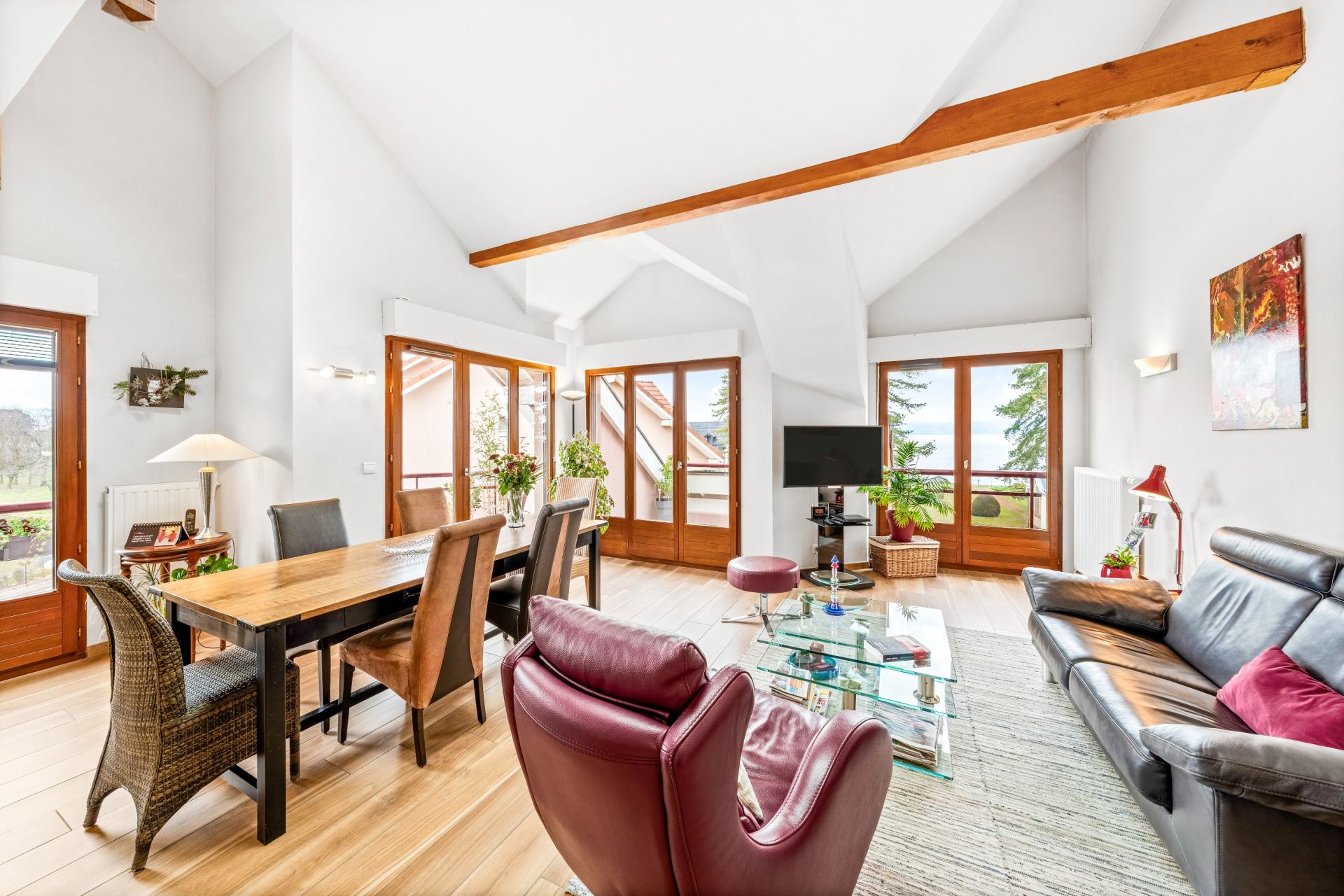 luxury apartment 5 Rooms for sale on AMPHION LES BAINS (74500)