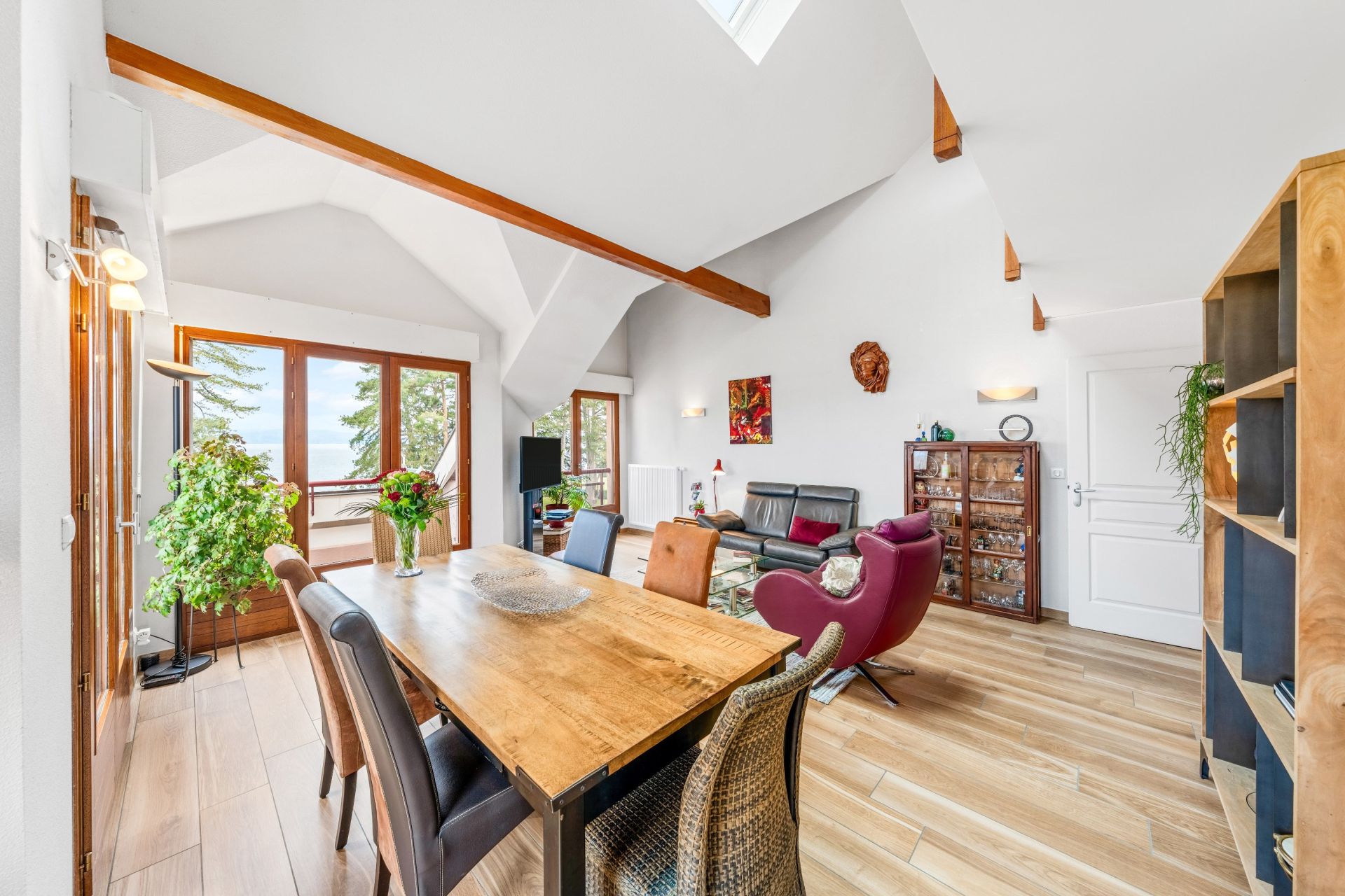 luxury apartment 5 Rooms for sale on AMPHION LES BAINS (74500)