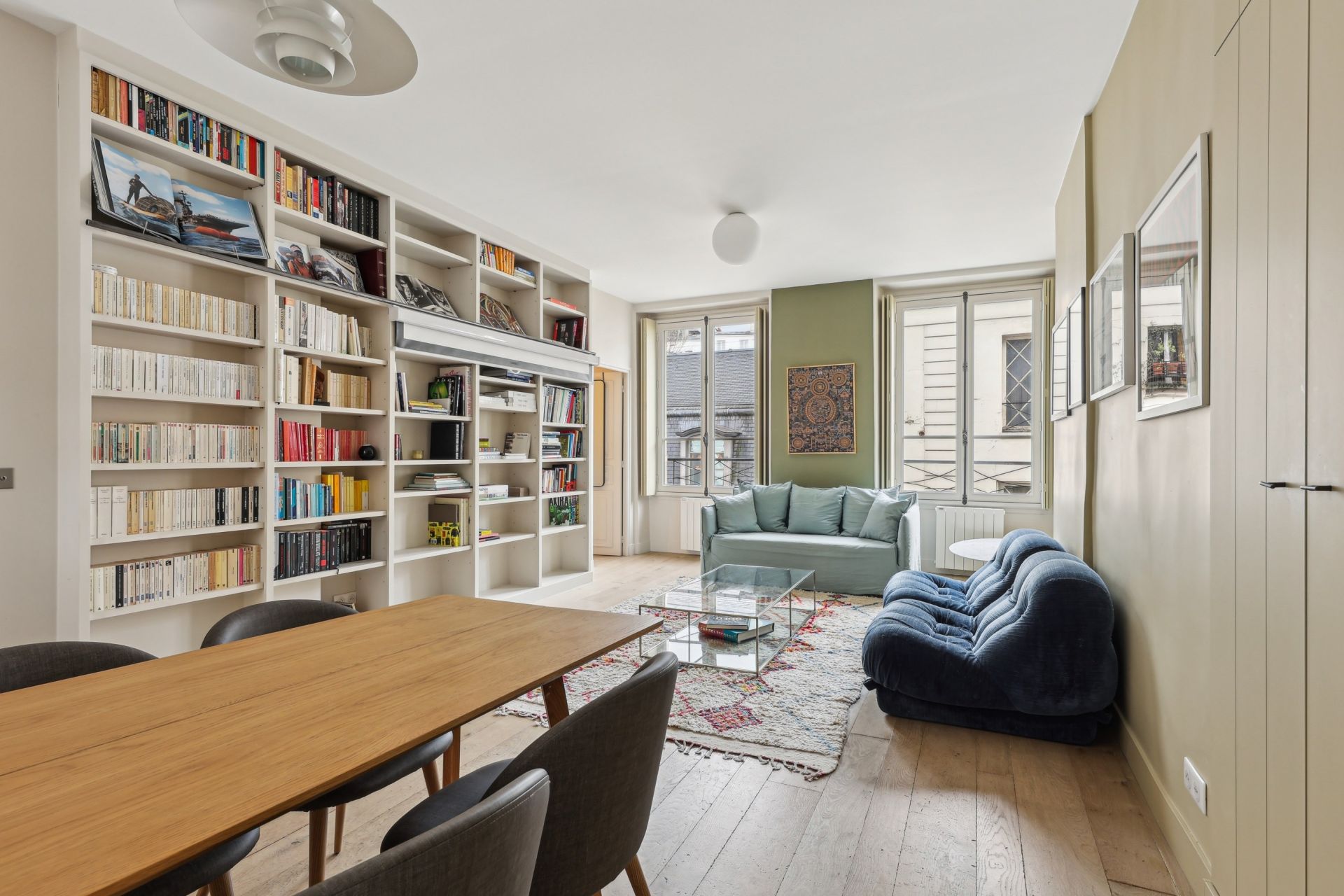 luxury apartment 2 Rooms for sale on PARIS (75004)