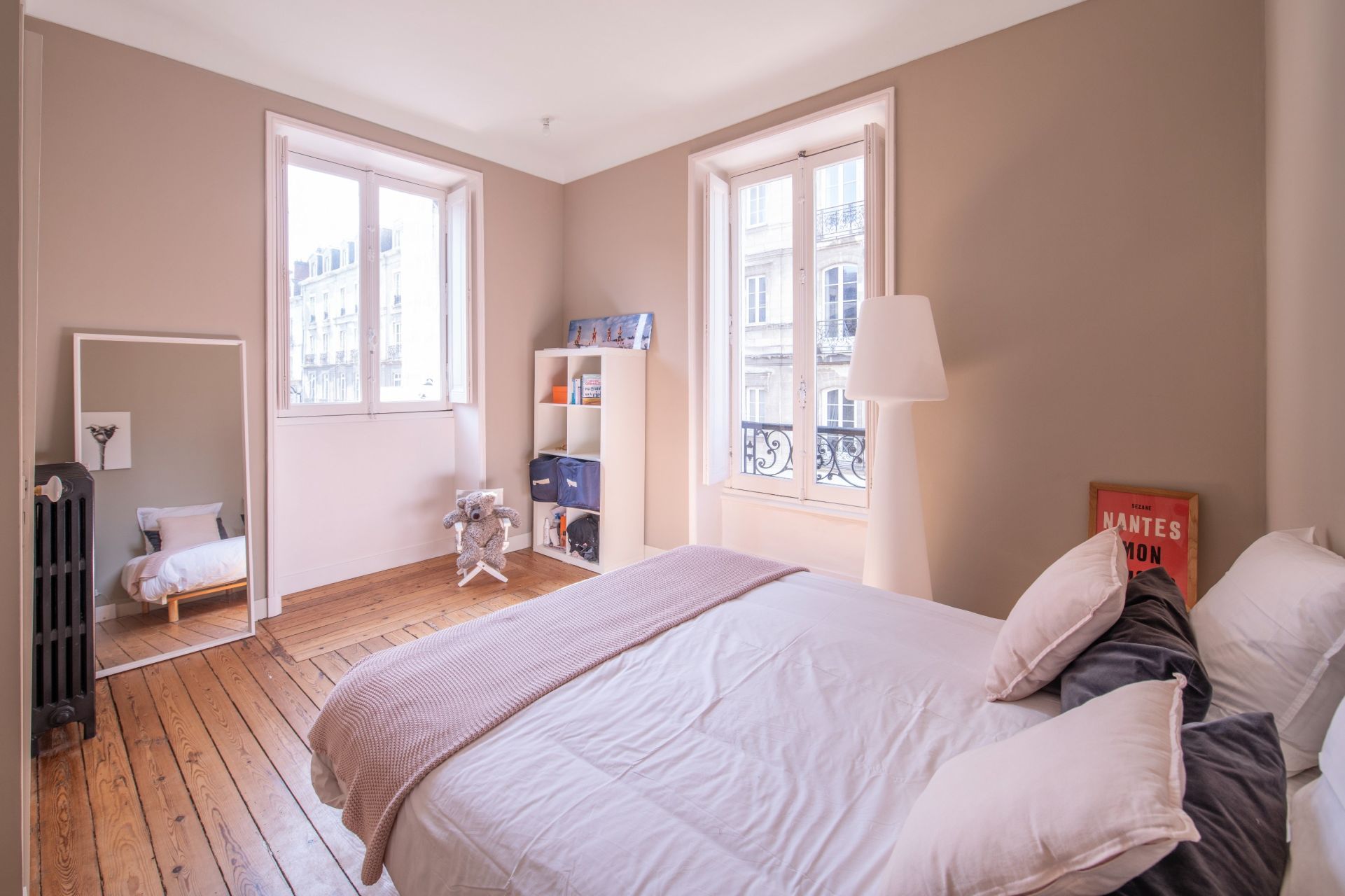 mansion (hôtel particulier) 9 Rooms for sale on NANTES (44100)