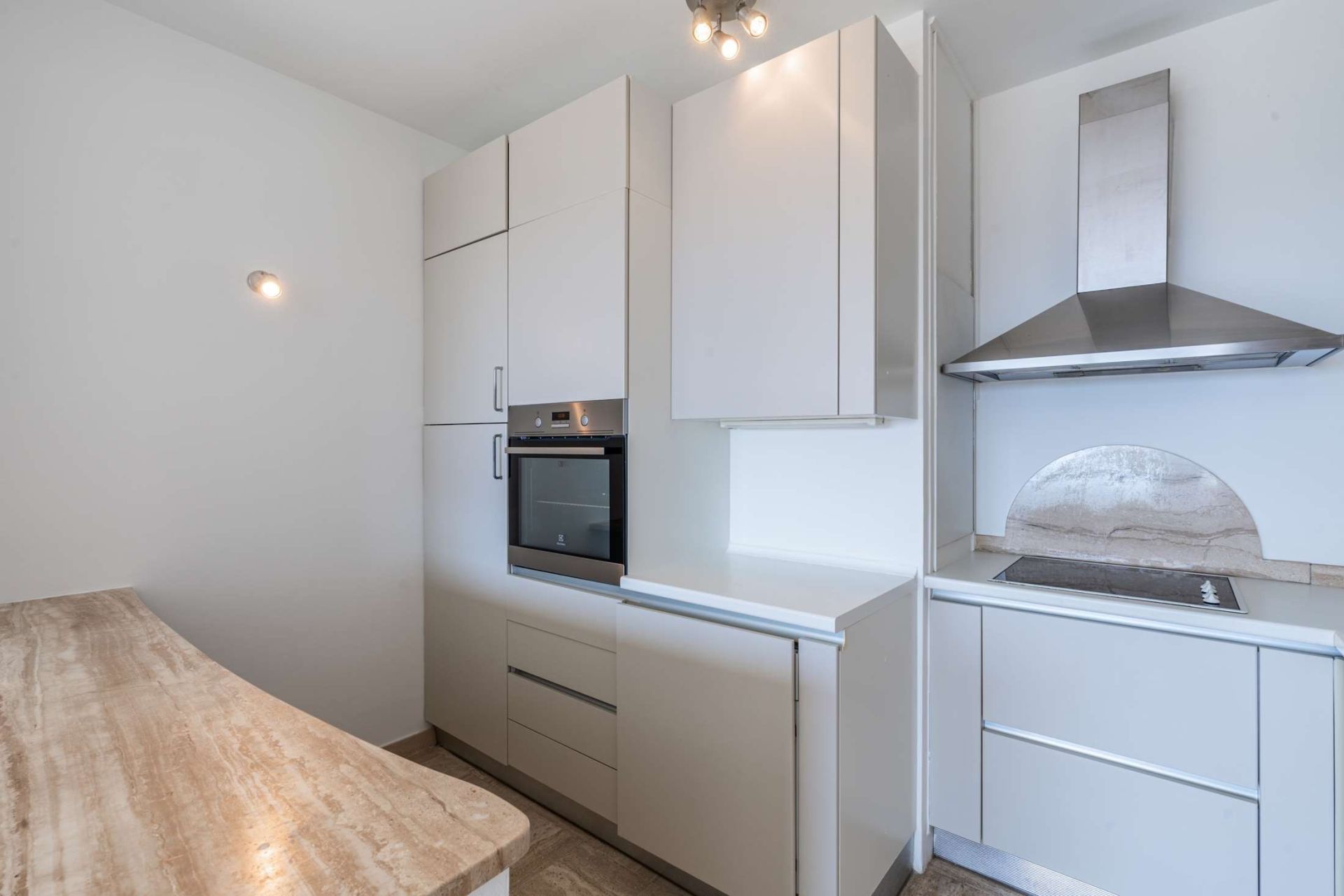 luxury apartment 2 Rooms for sale on MONACO (98000)