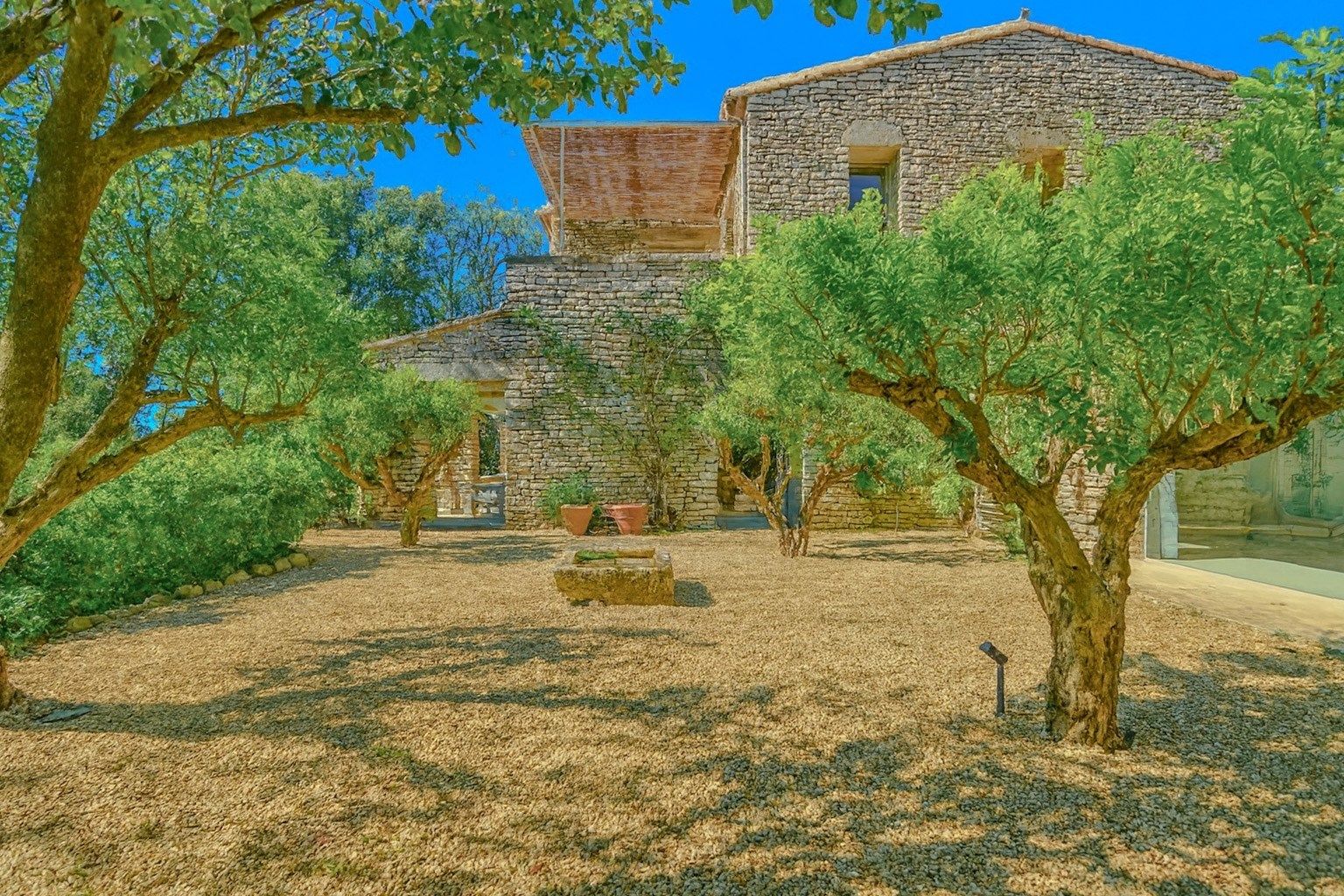 propriété de luxe 15 Pièces en vente sur MENERBES (84560)
