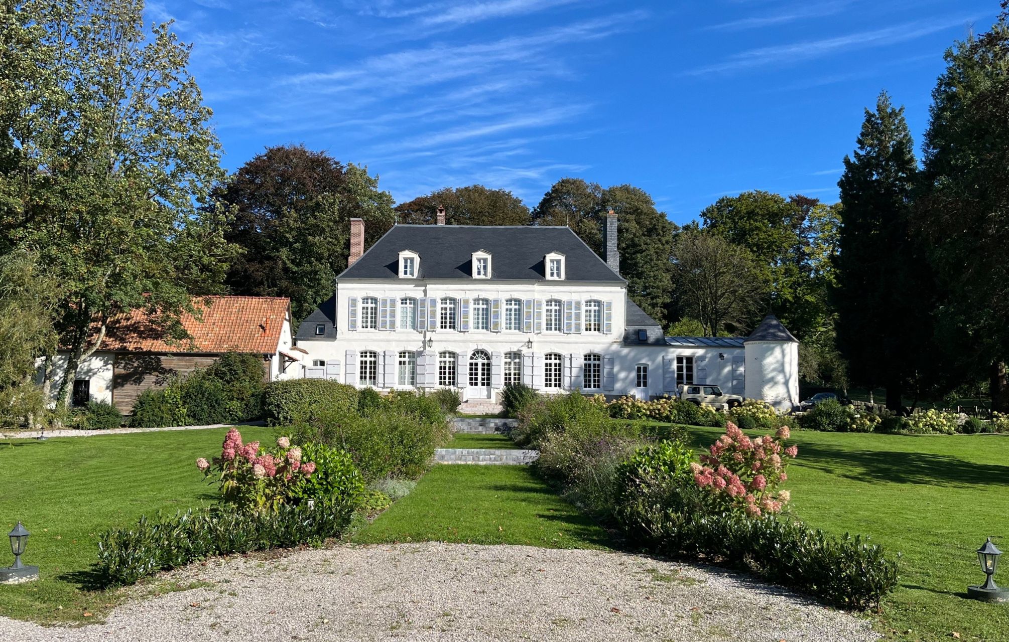 hôtel particulier 15 Pièces en vente sur MONTREUIL (62170)
