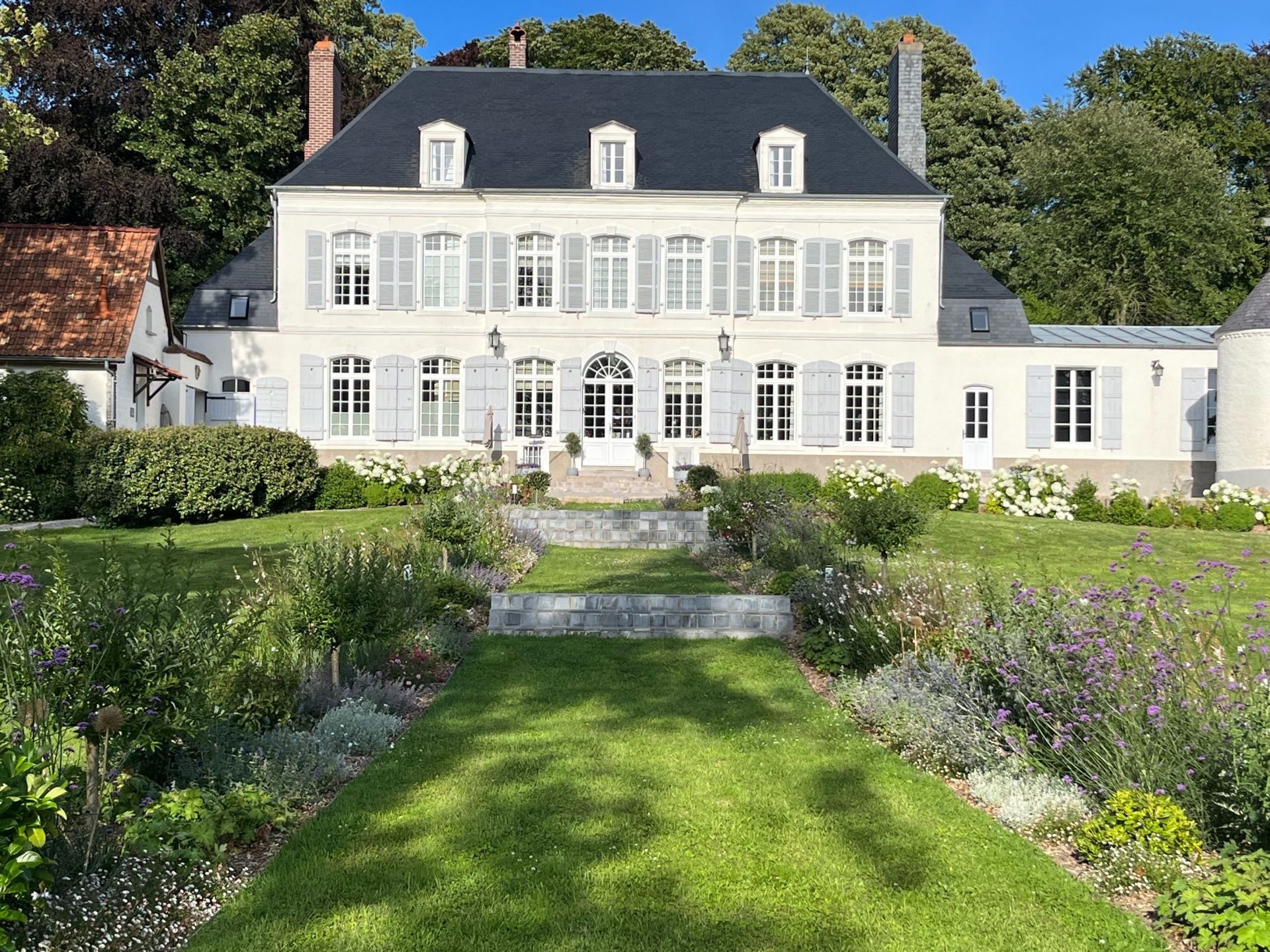 mansion (hôtel particulier) 15 Rooms for sale on MONTREUIL (62170)