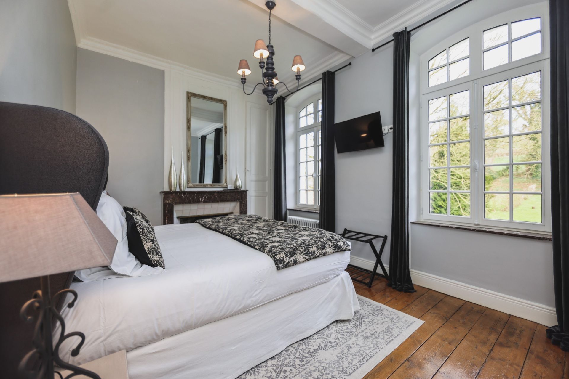 mansion (hôtel particulier) 15 Rooms for sale on MONTREUIL (62170)