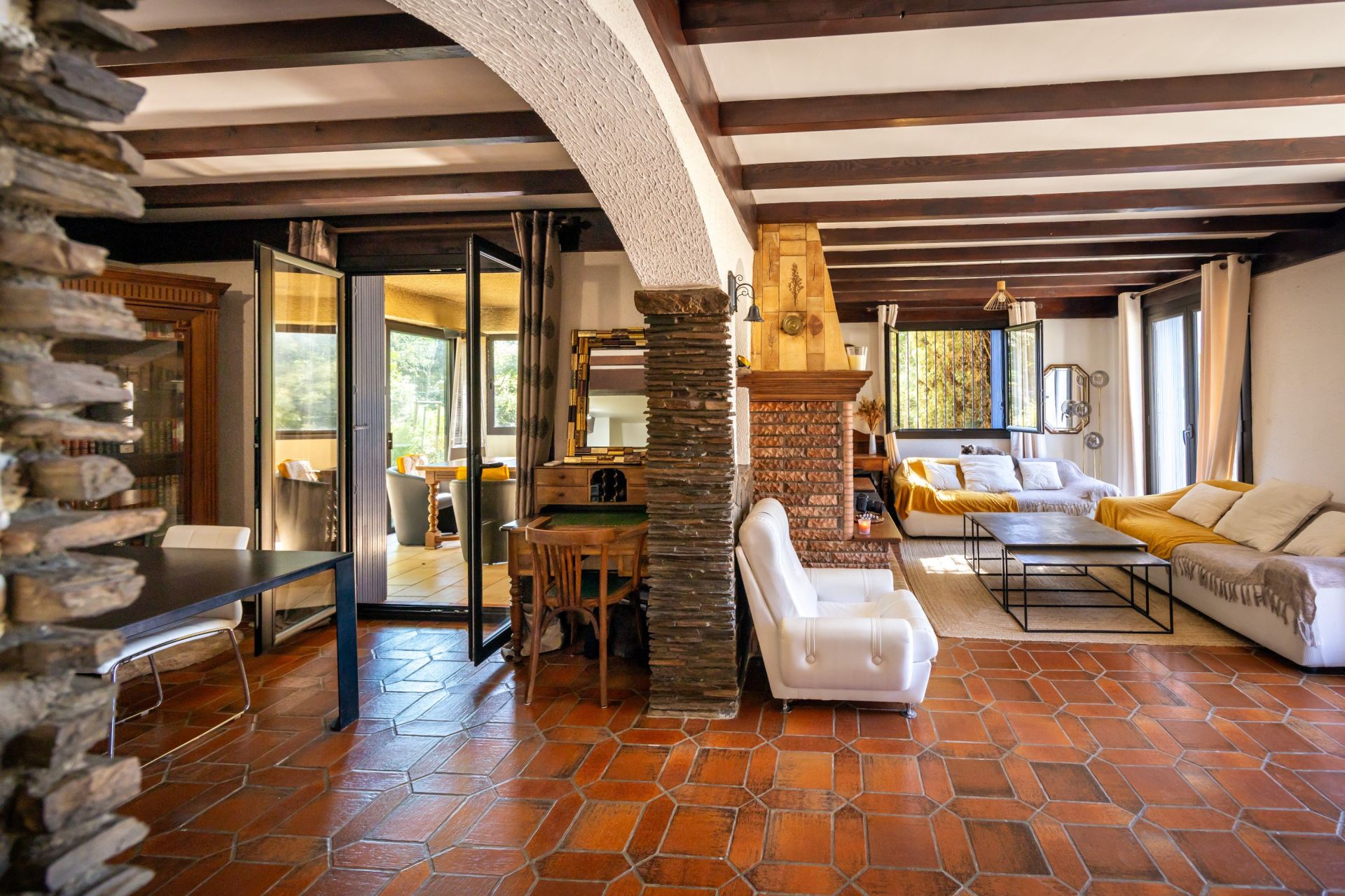 luxury house 4 Rooms for sale on THUIR (66300)