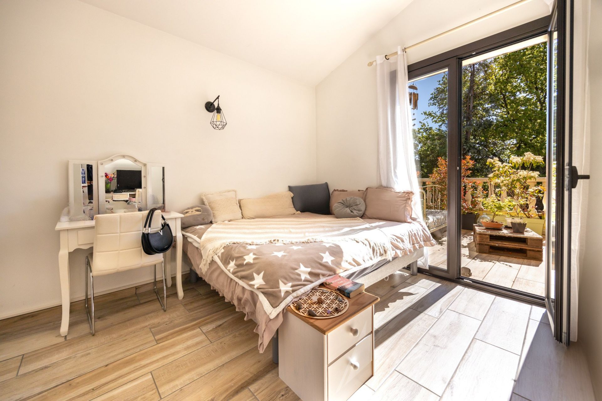 luxury house 4 Rooms for sale on THUIR (66300)