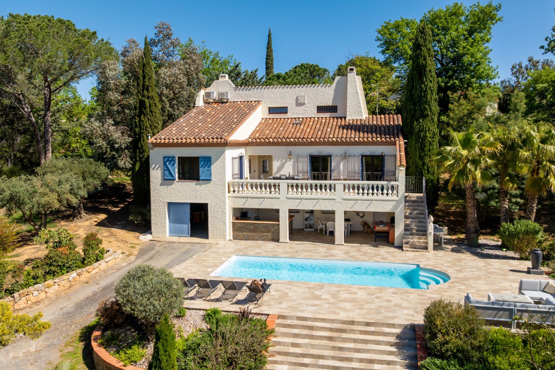 luxury house 4 Rooms for sale on THUIR (66300)