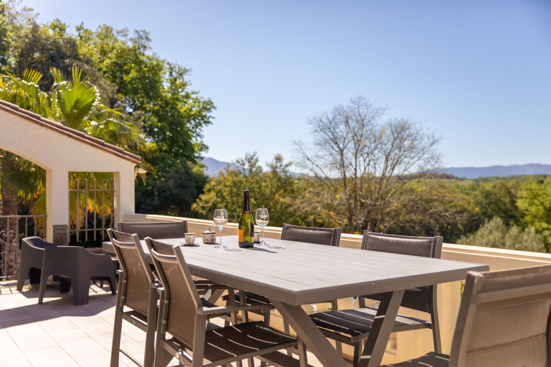 luxury house 4 Rooms for sale on THUIR (66300)