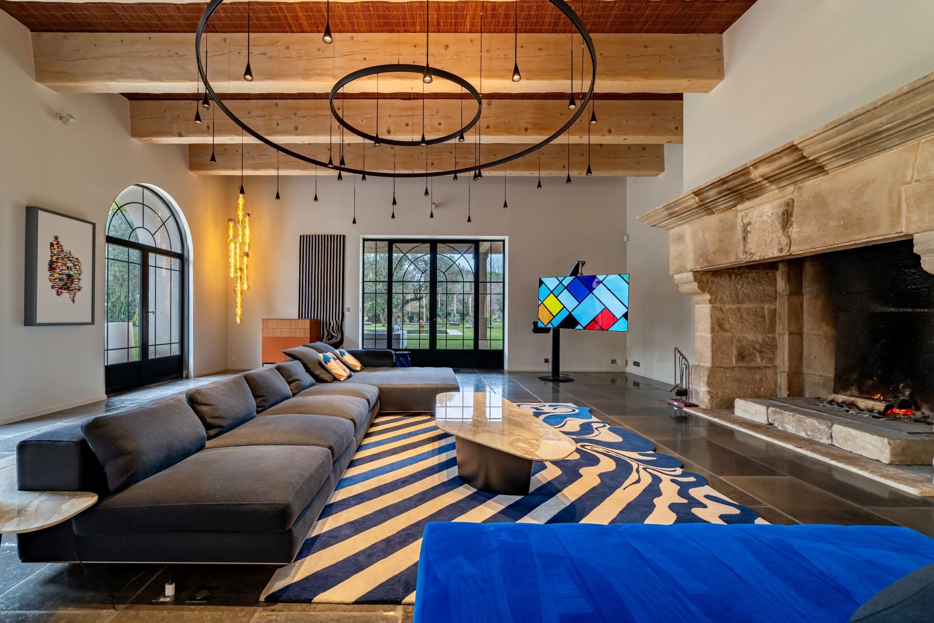 luxury property 14 Rooms for sale on MONTPELLIER (34000)