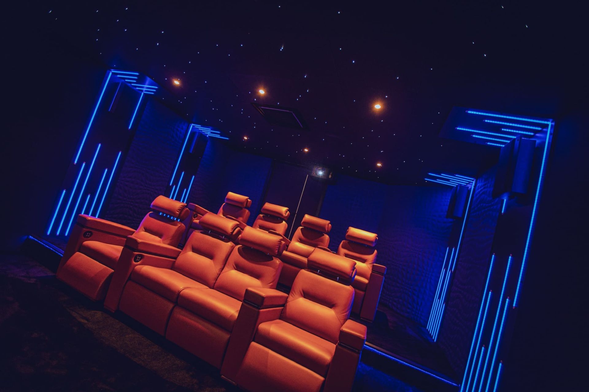 luxury property 14 Rooms for sale on MONTPELLIER (34000)