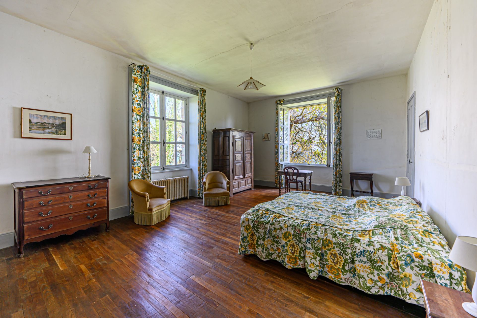 castle 15 Rooms for sale on DOUARNENEZ (29100)