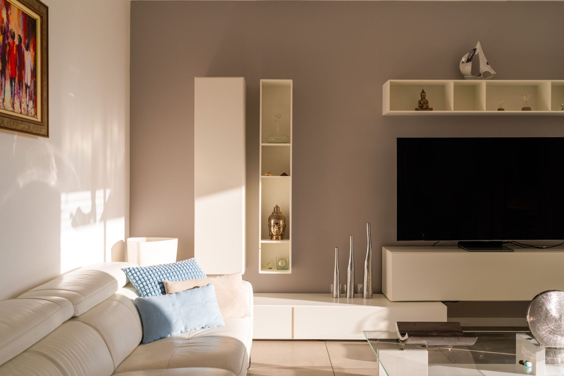 luxury apartment 6 Rooms for sale on MARSEILLE (13007)