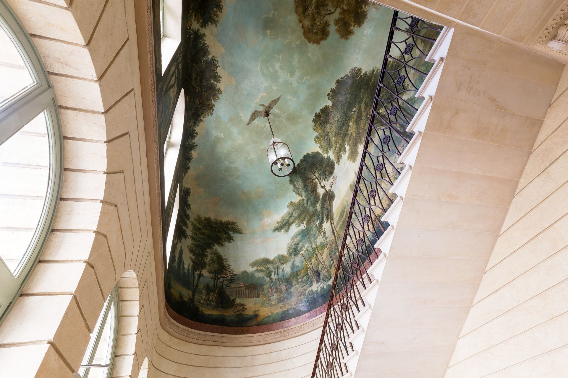 luxury apartment 6 Rooms for sale on PARIS (75003)